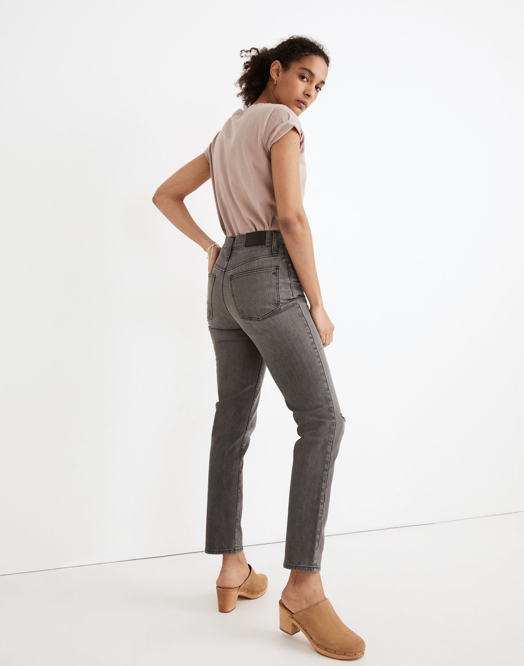 The Perfect Vintage Jean in Connell Wash: Ripped Edition