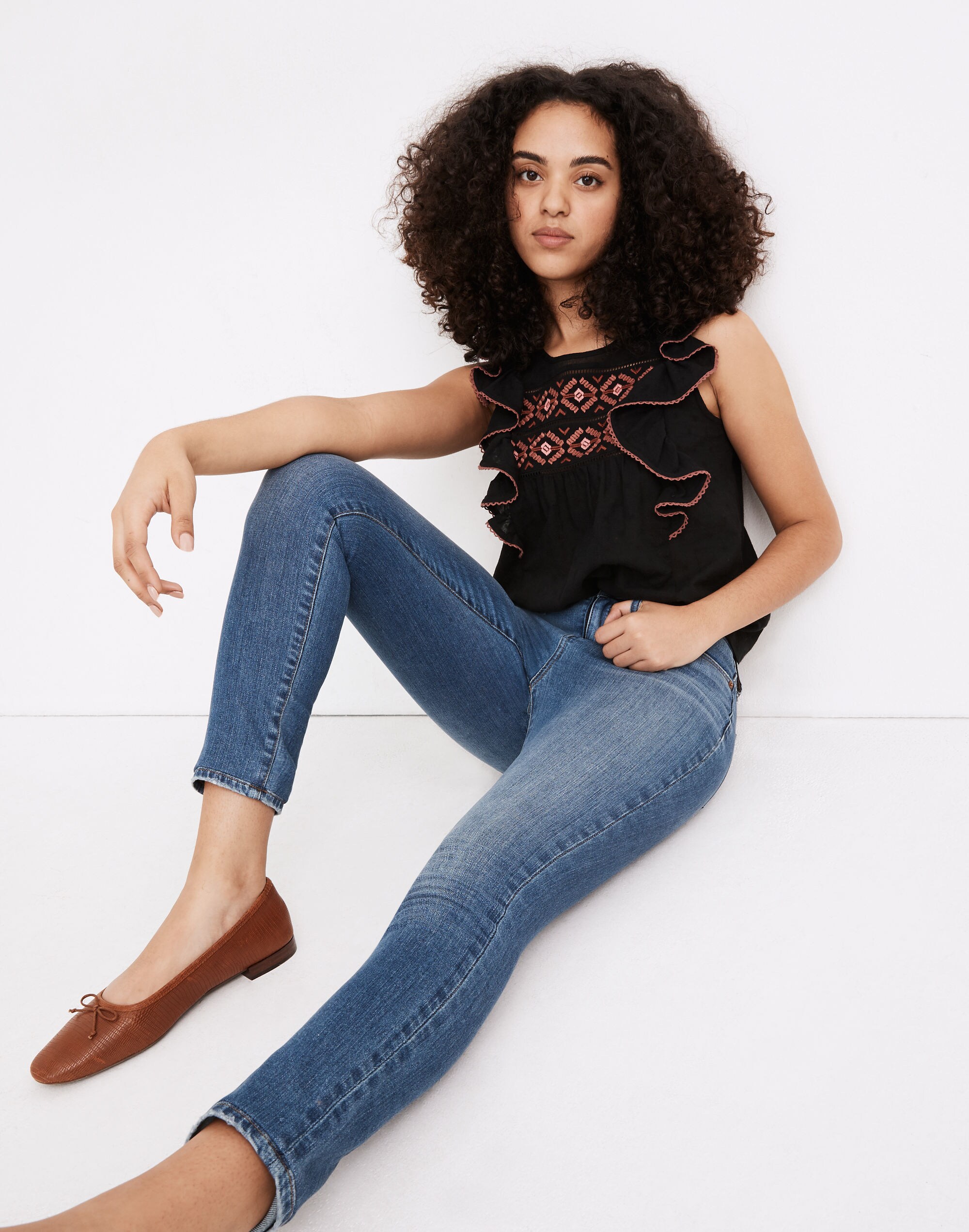 Curvy High-Rise Skinny Crop Jeans in Lander Wash