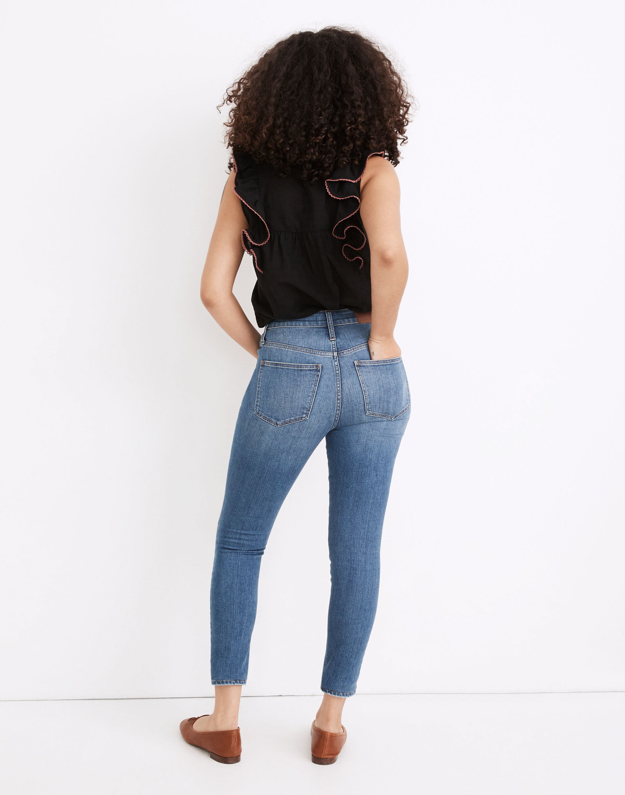 Curvy High-Rise Skinny Crop Jeans in Lander Wash