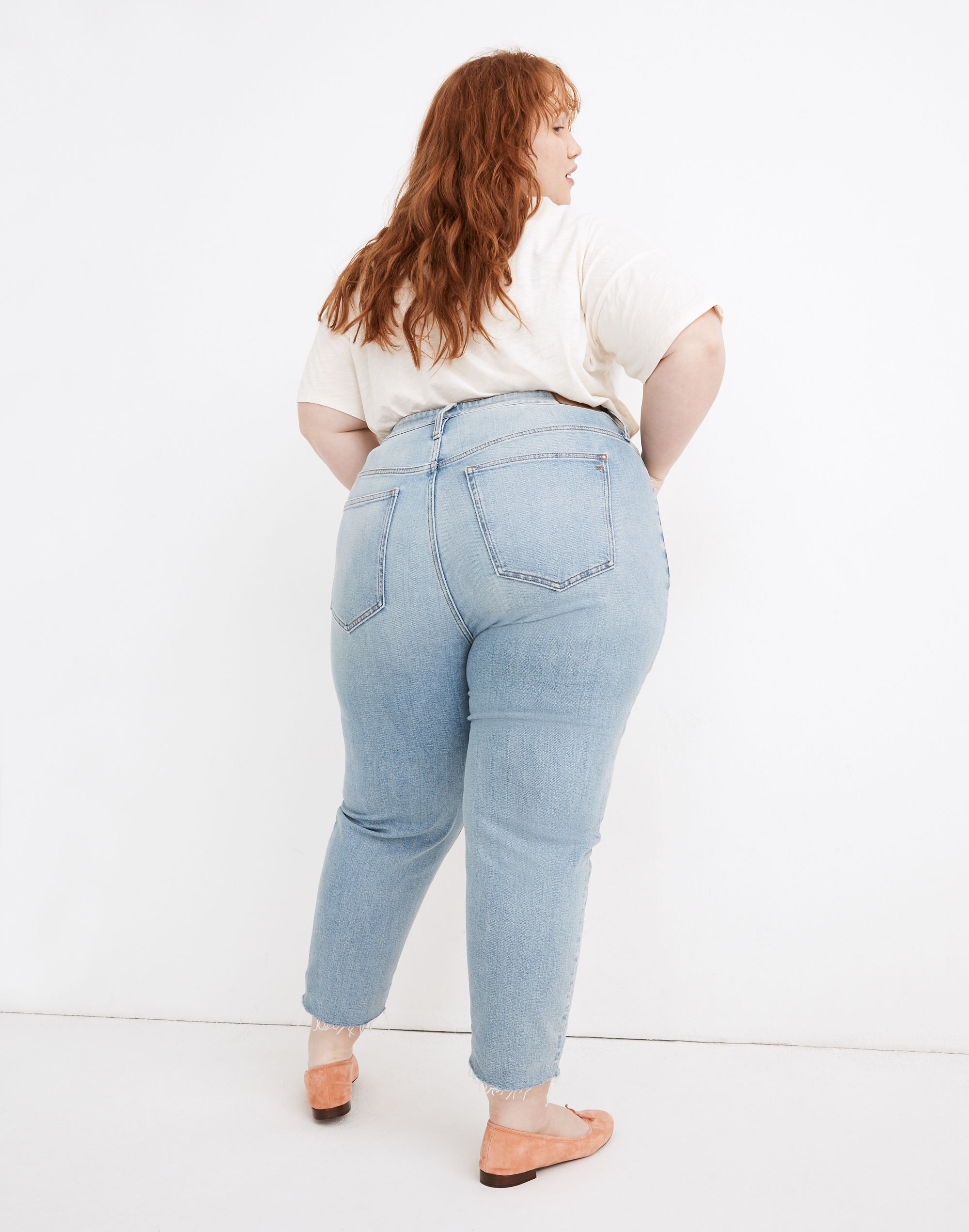 The Plus Curvy Perfect Vintage Jean in Coffey Wash: Worn-In Edition