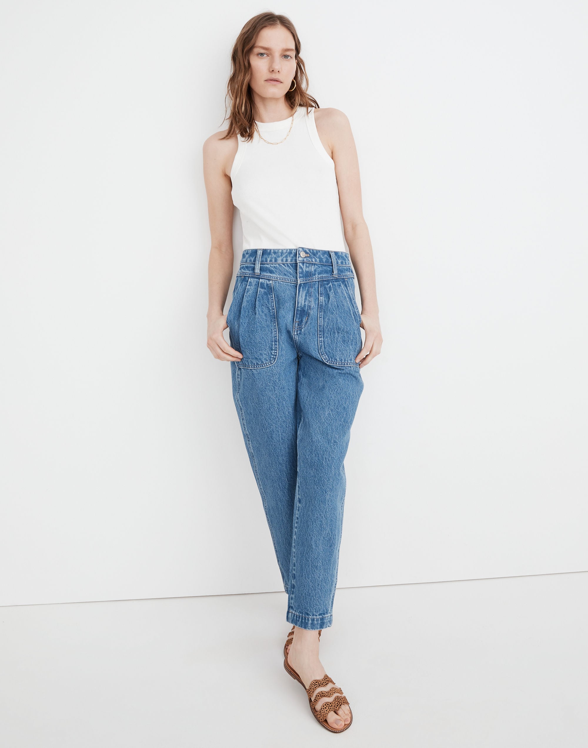 Baggy Pleated Tapered Jeans in Springdale Wash