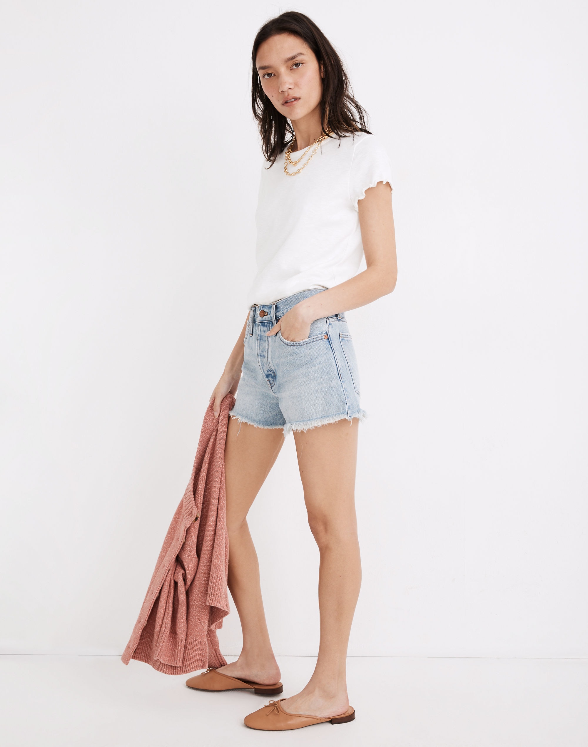 Relaxed Denim Shorts in Cedarcroft Wash