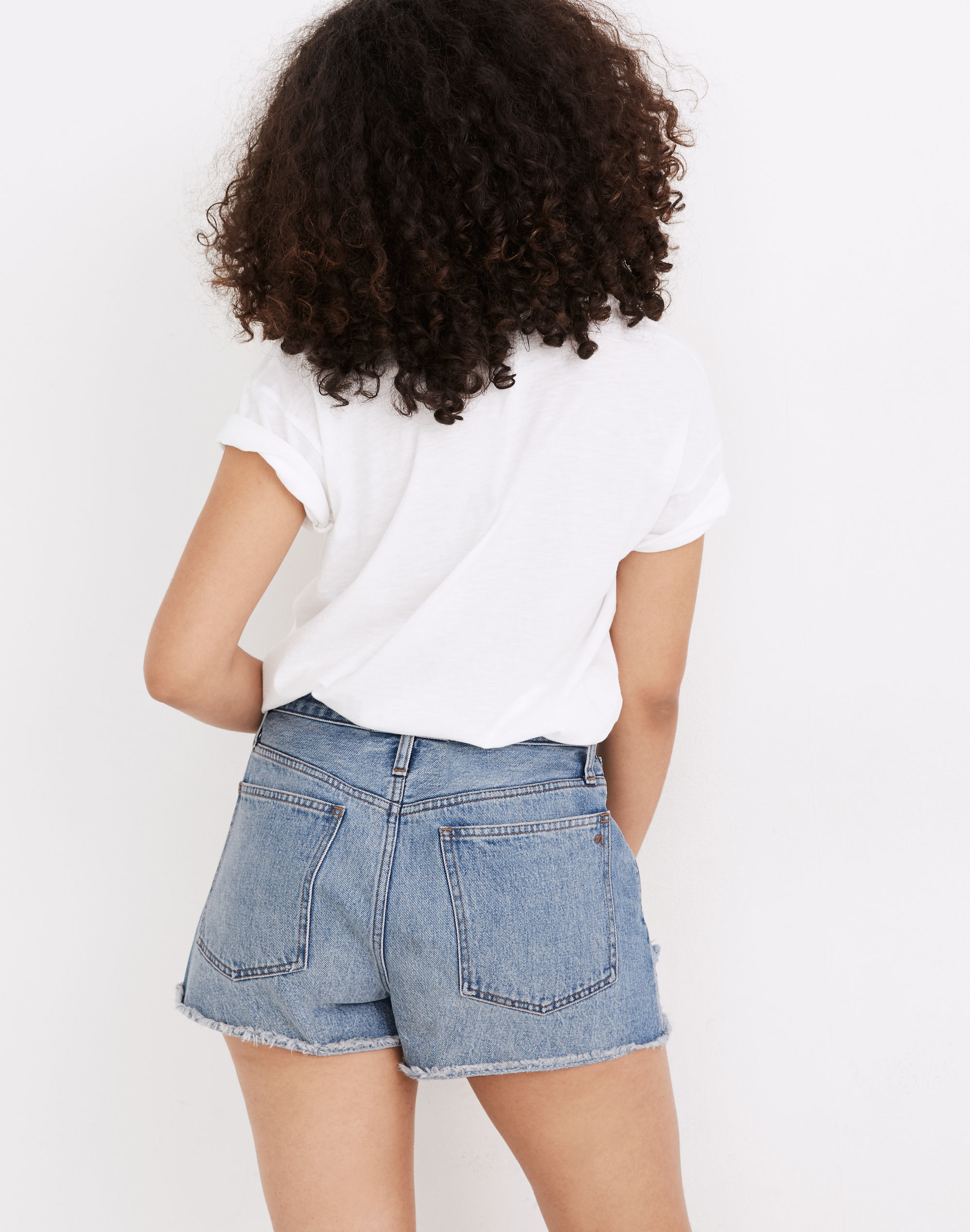Curvy Relaxed Denim Shorts in Homecrest Wash: Ripped Edition