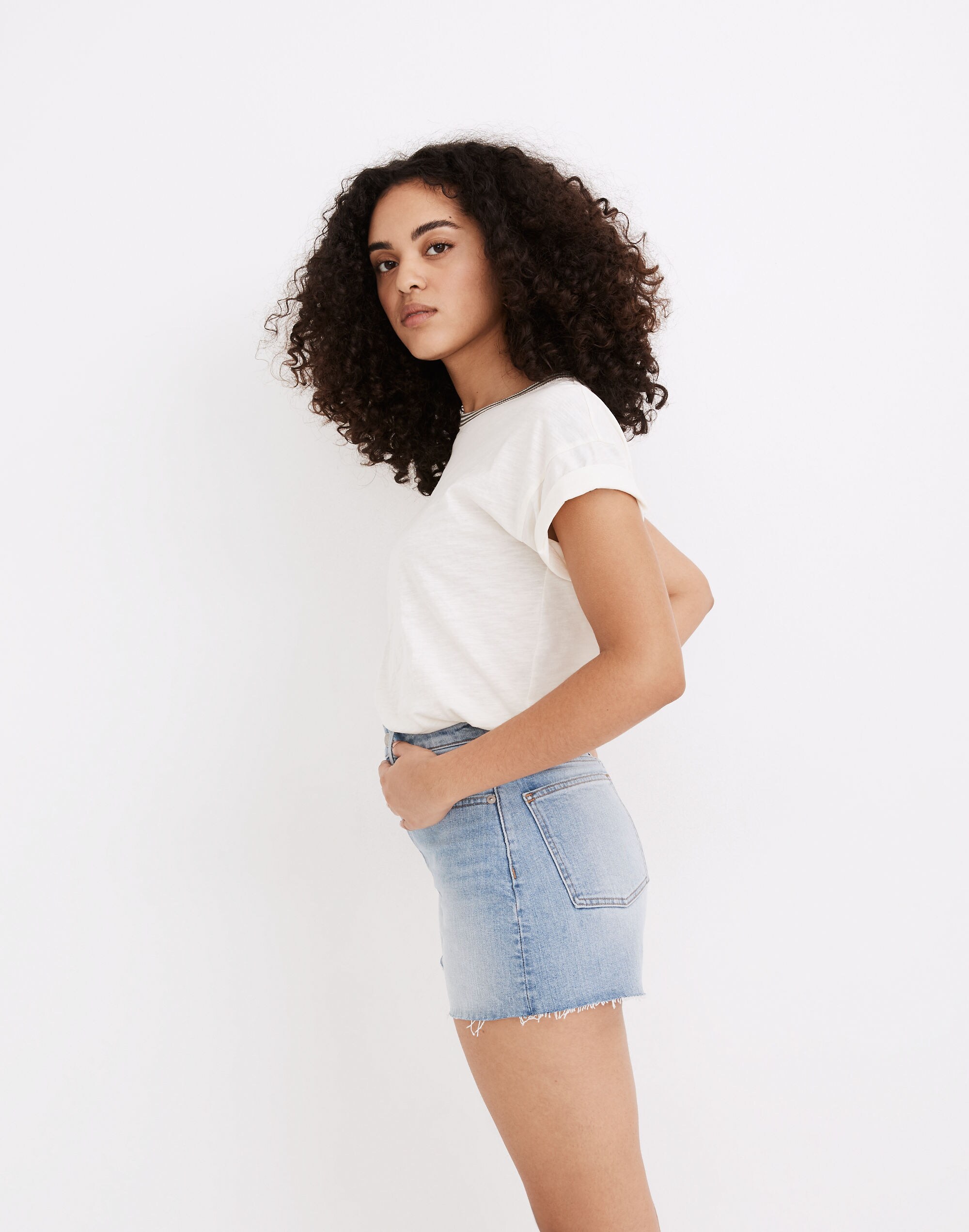 The Curvy Perfect Jean Short in Baylis Wash
