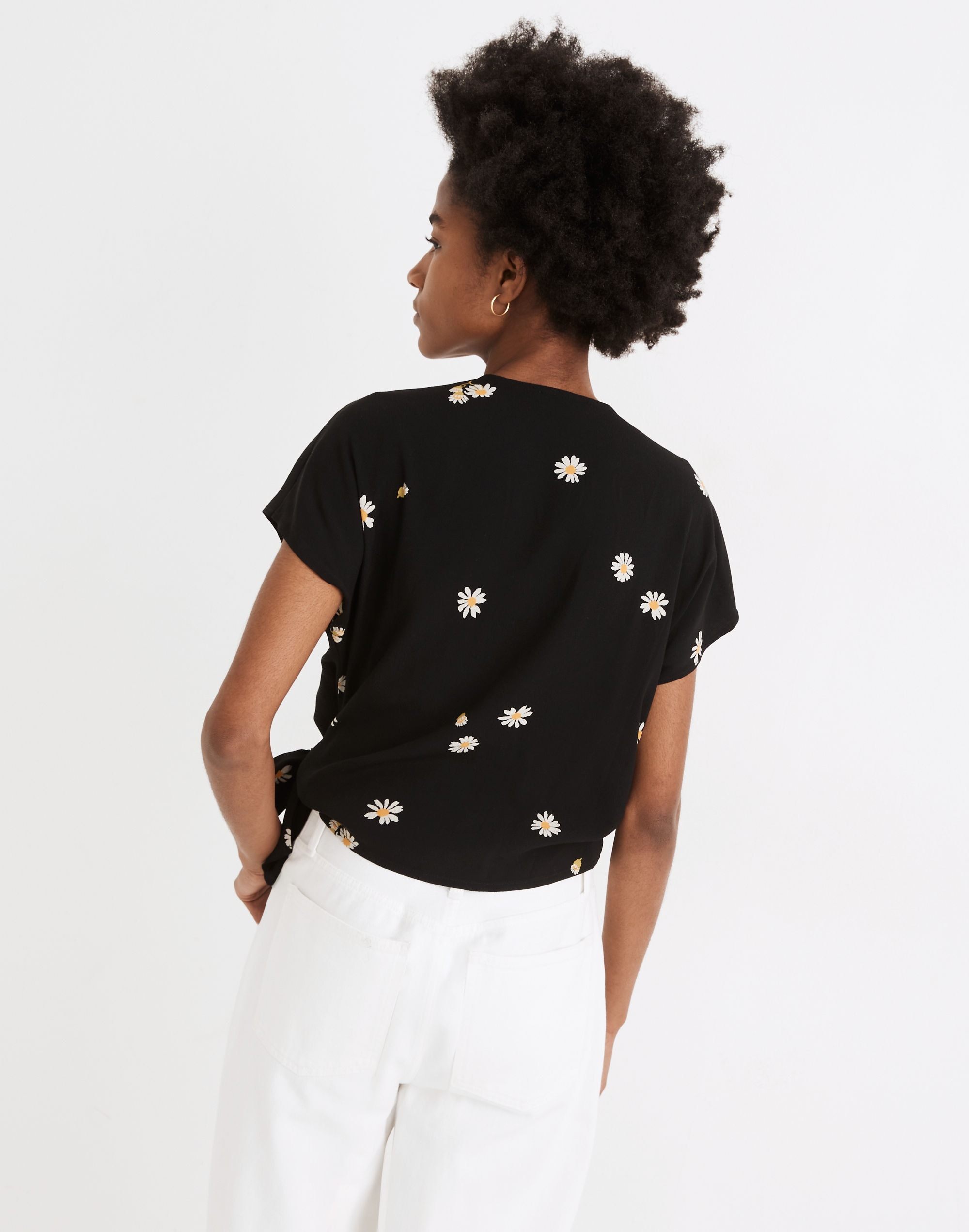 Sash-Tie Wrap Top in Lazy Daisies