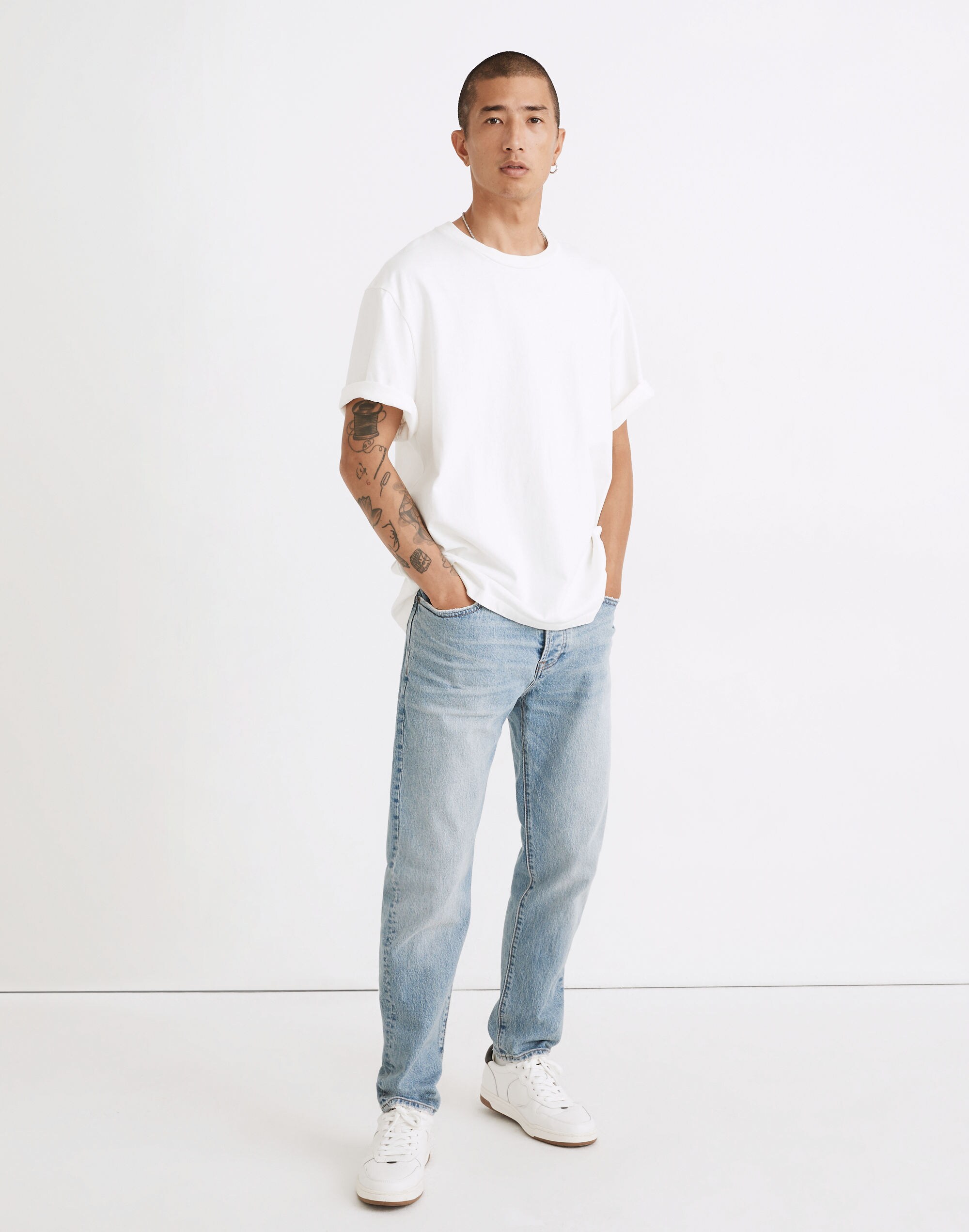 Relaxed Taper Jeans in Chadburn Wash