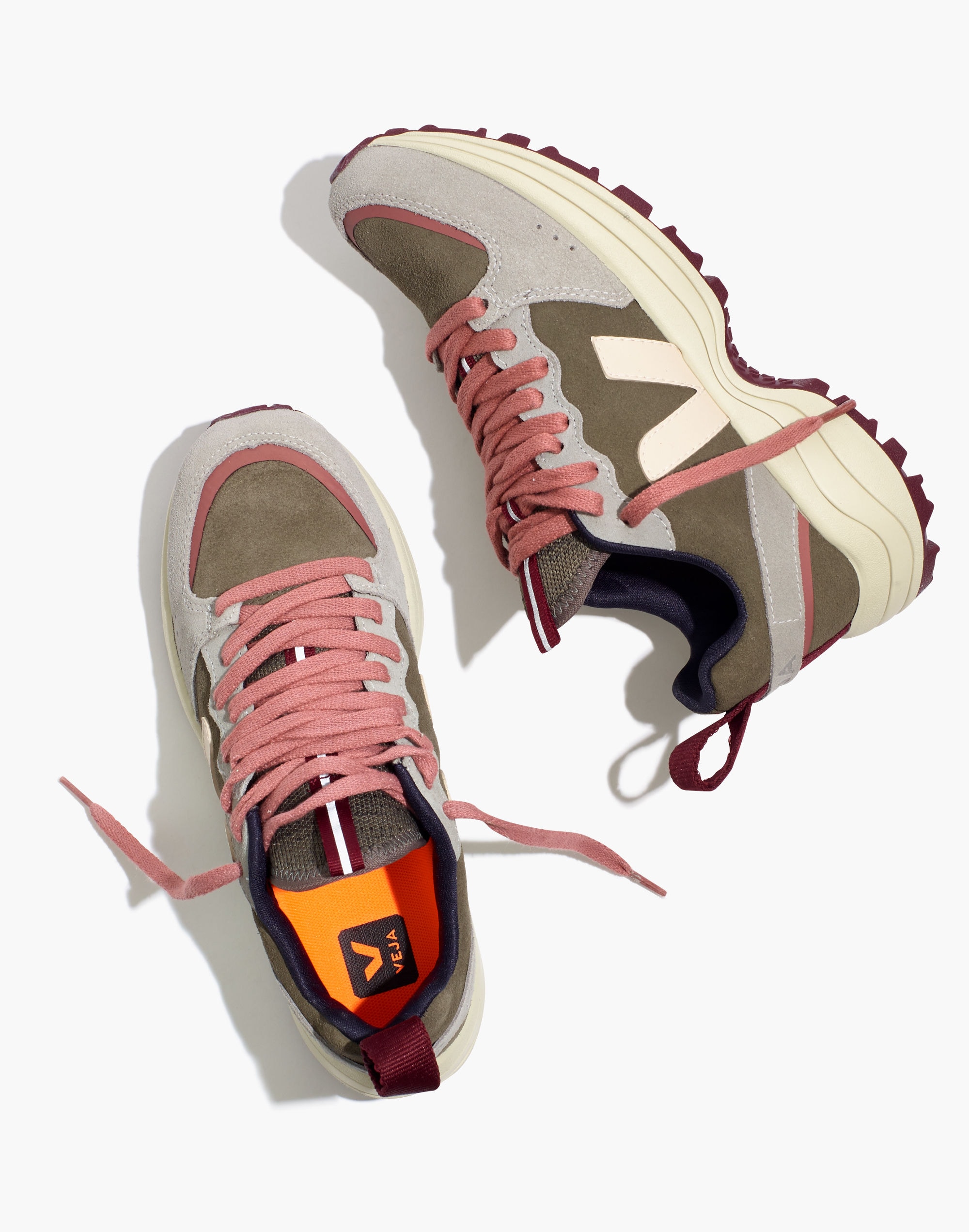 Veja&trade; Suede Venturi Sneakers in Oxford Grey