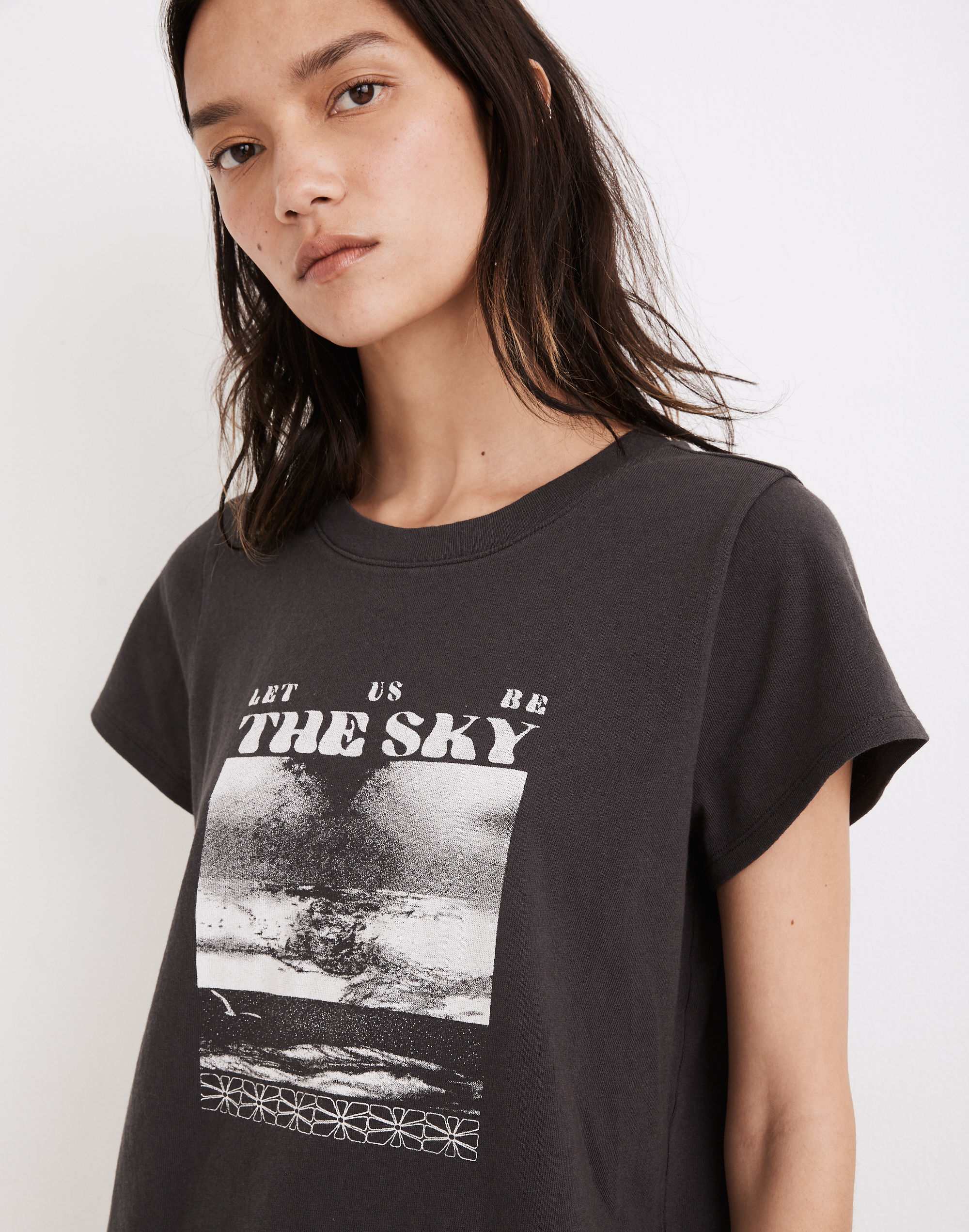 Let Us Be the Sky Graphic Shrunken Shirttail Tee