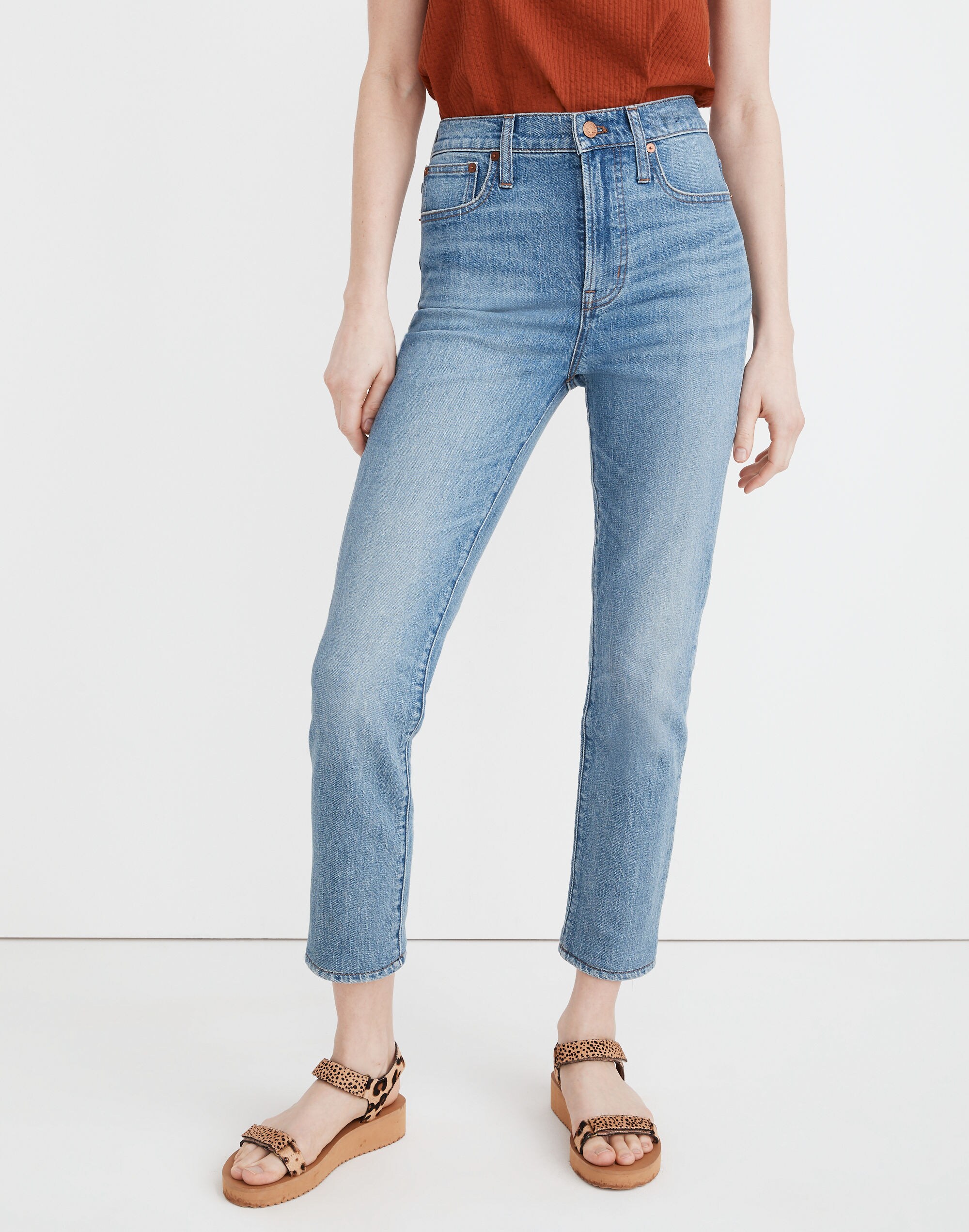 The Petite Perfect Vintage Crop Jean in Clymer Wash