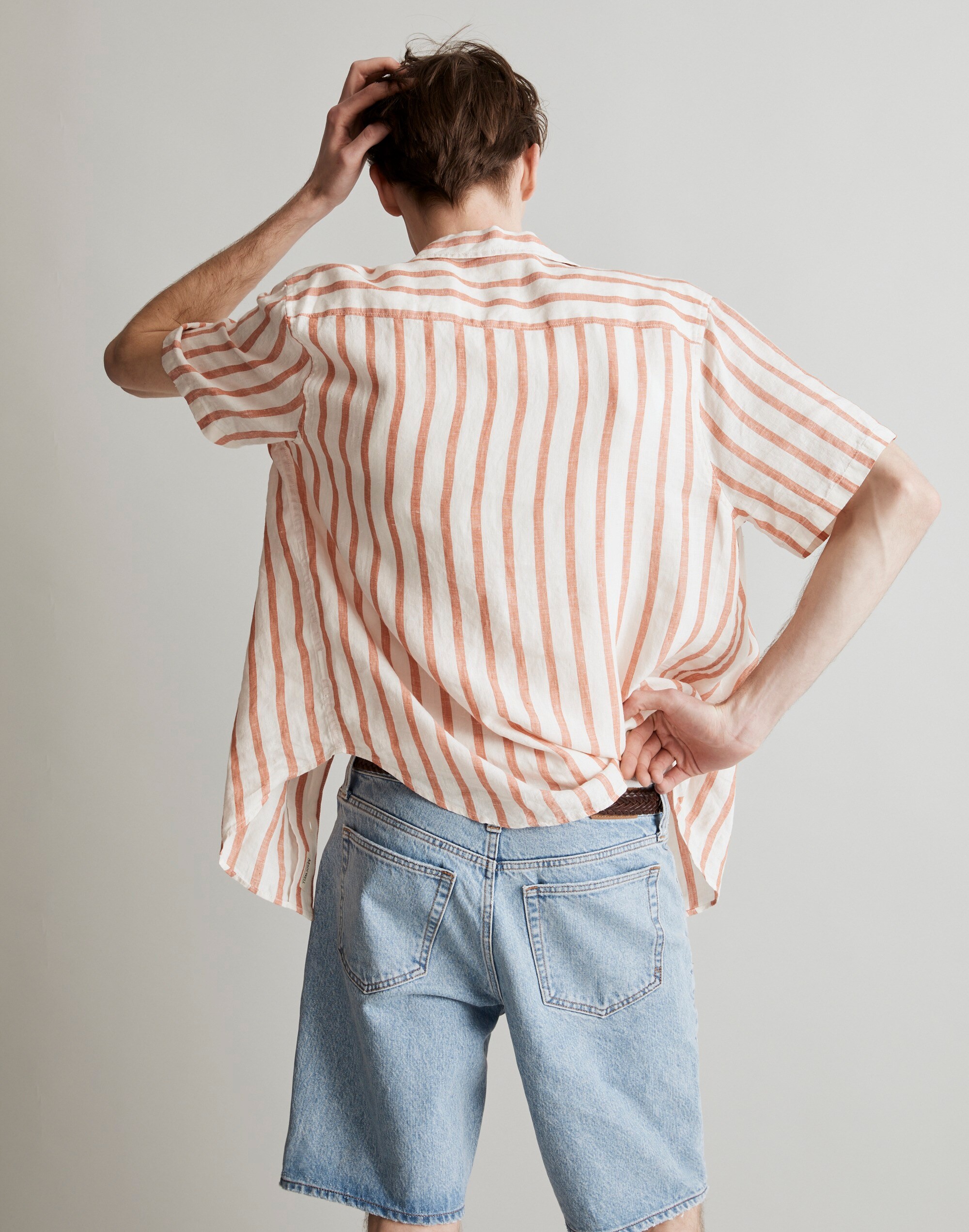 Linen Easy Short-Sleeve Shirt in Print Alternate Image 3