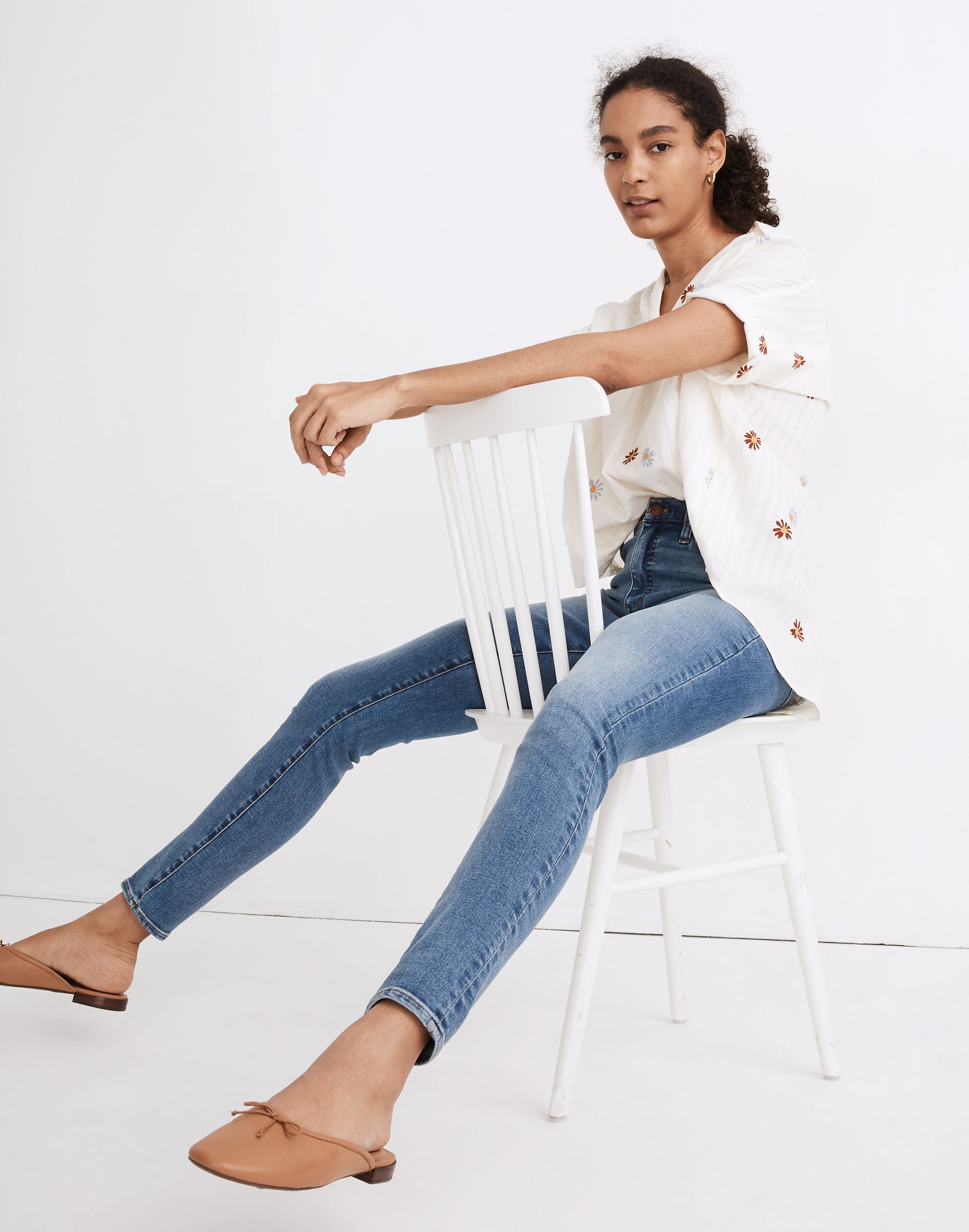 10" High-Rise Roadtripper Authentic Jeans in Vinton Wash