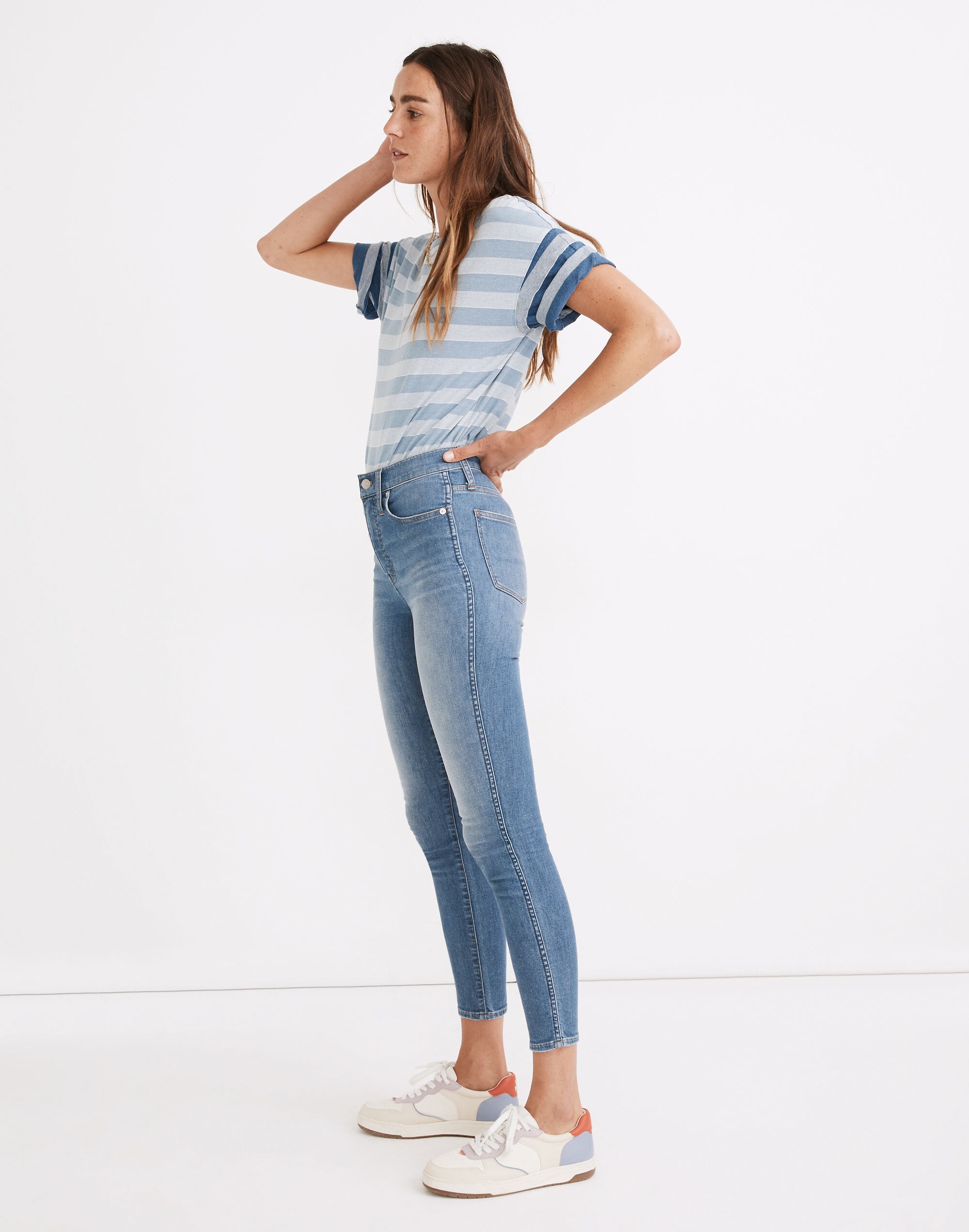 10" High-Rise Skinny Crop Jeans in Welling Wash: Summerweight Edition