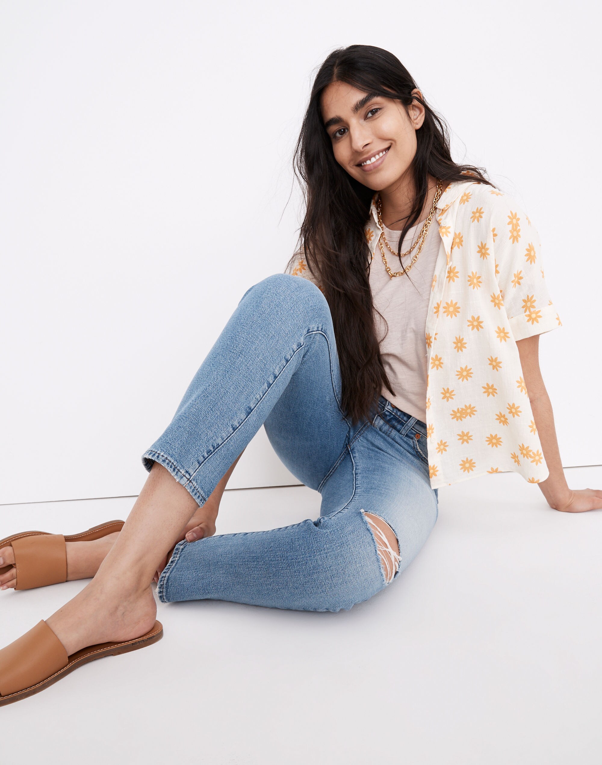 The High-Rise Slim Boyjean in Summit Wash: Summerweight Edition