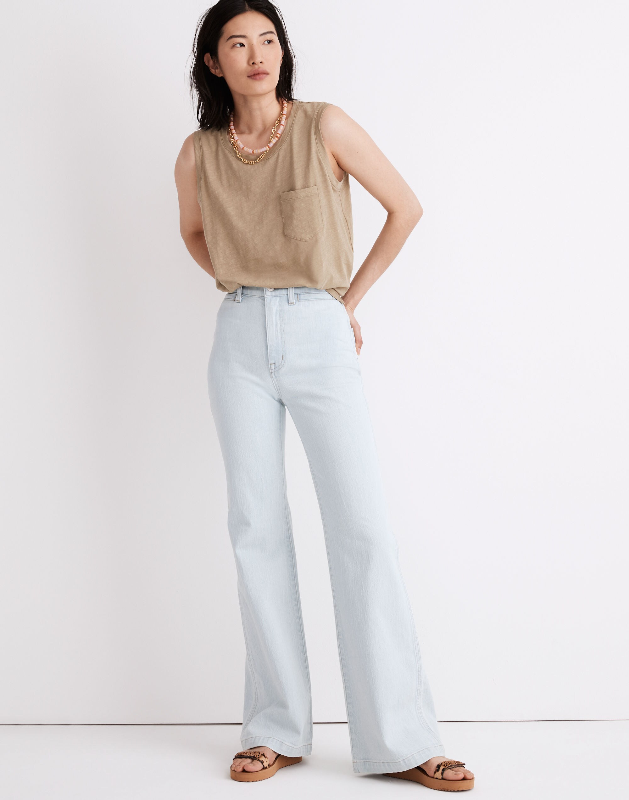 11" High-Rise Flare Jeans in Hanford Wash: Welt Pocket Edition