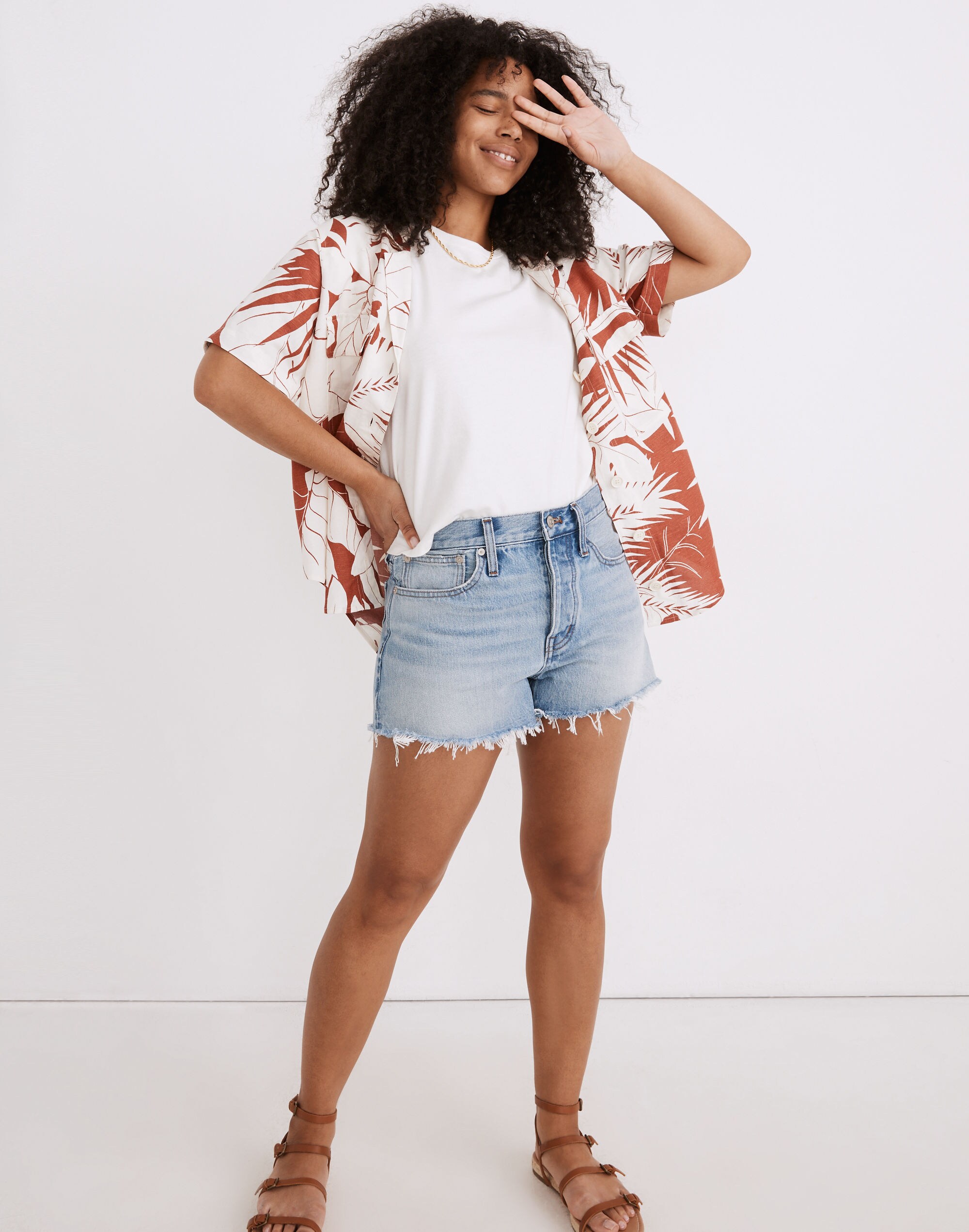 Relaxed Denim Shorts in Rosemount Wash: Destroyed Hem Edition