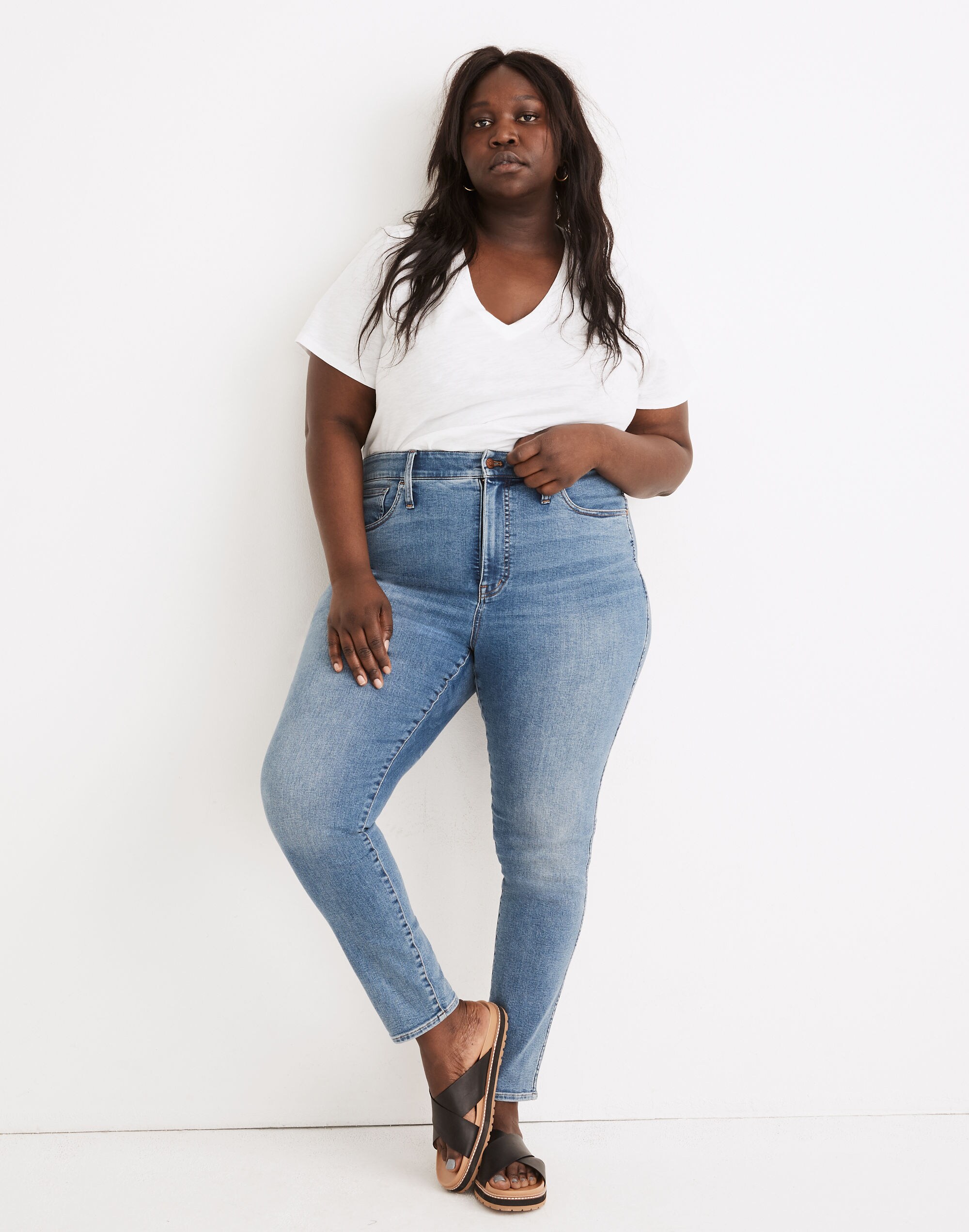 Plus High-Rise Roadtripper Authentic Jeans in Vinton Wash