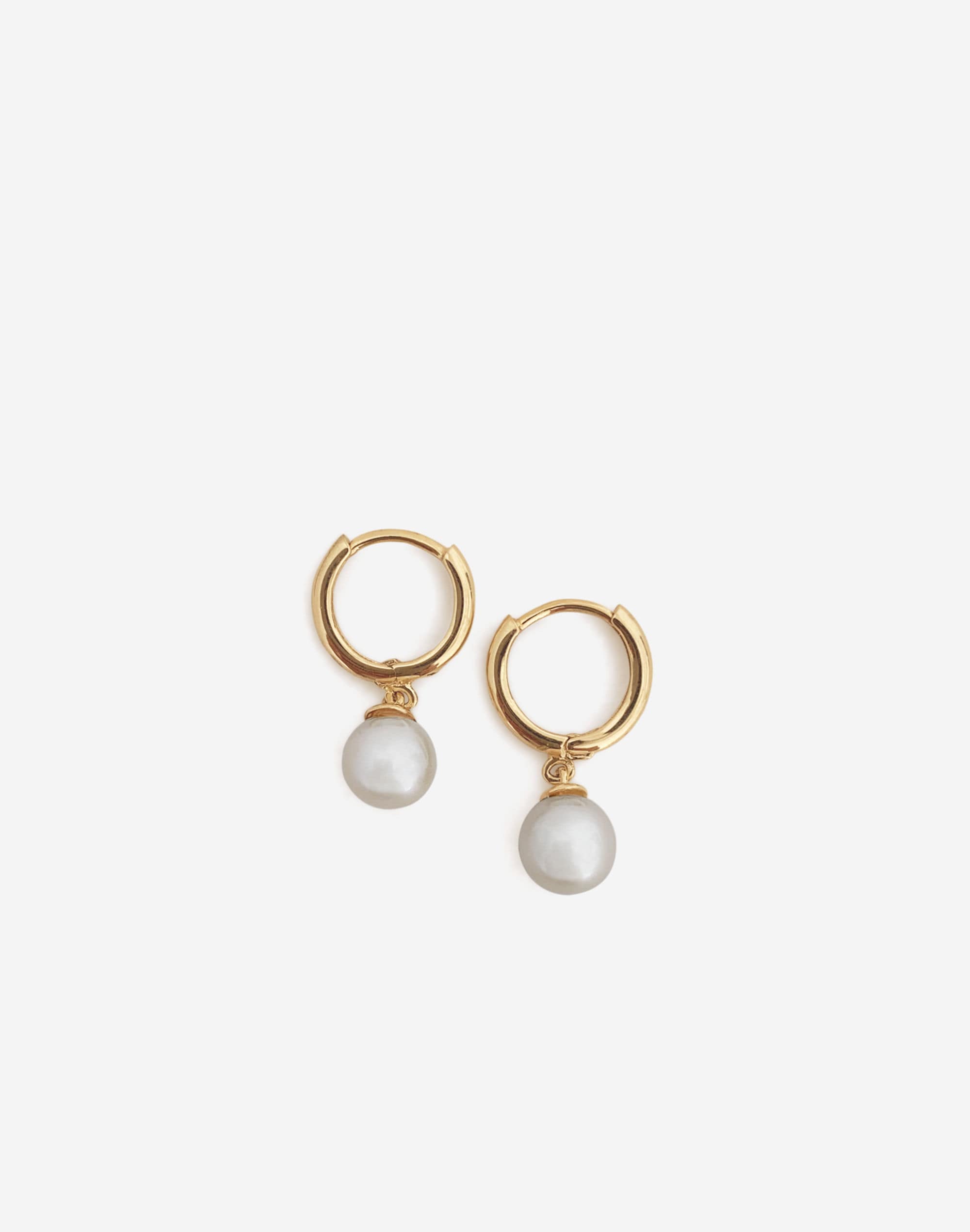 Kinn Studio™ Round Pearl Huggie Earrings
