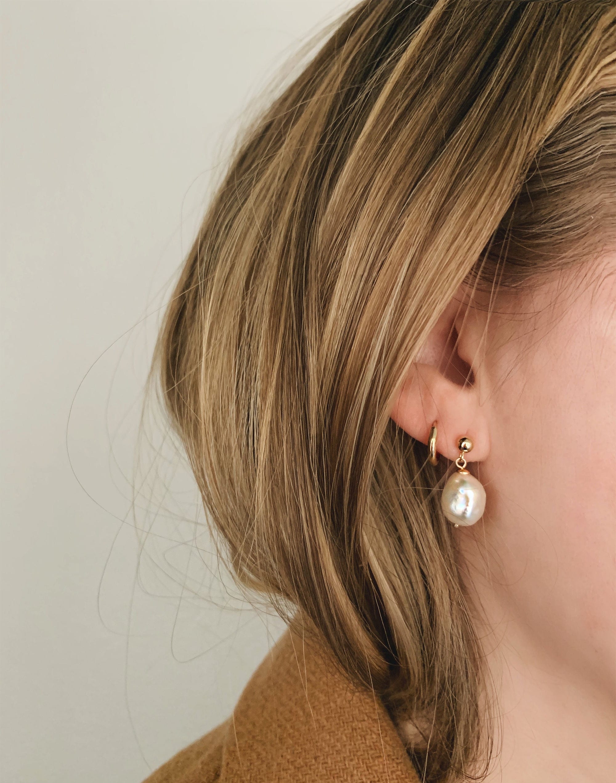 Kinn™ Baroque Pearl Drop Earrings