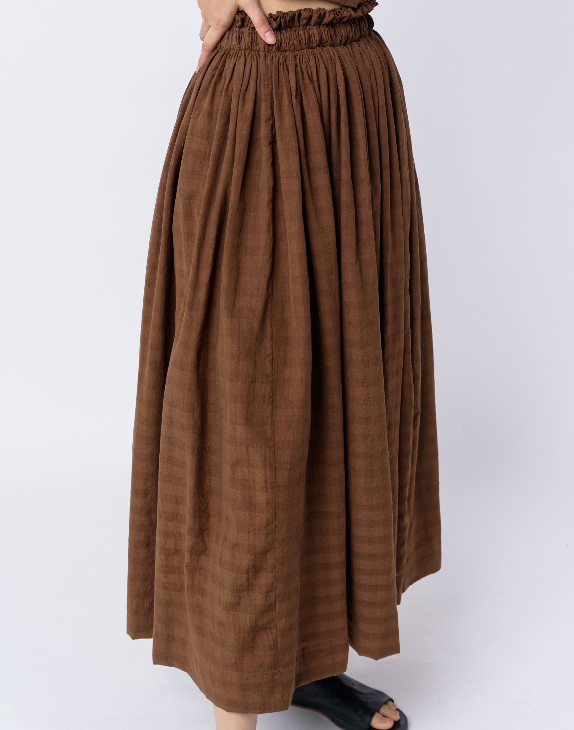 World of Crow Antique brown pull-on skirt