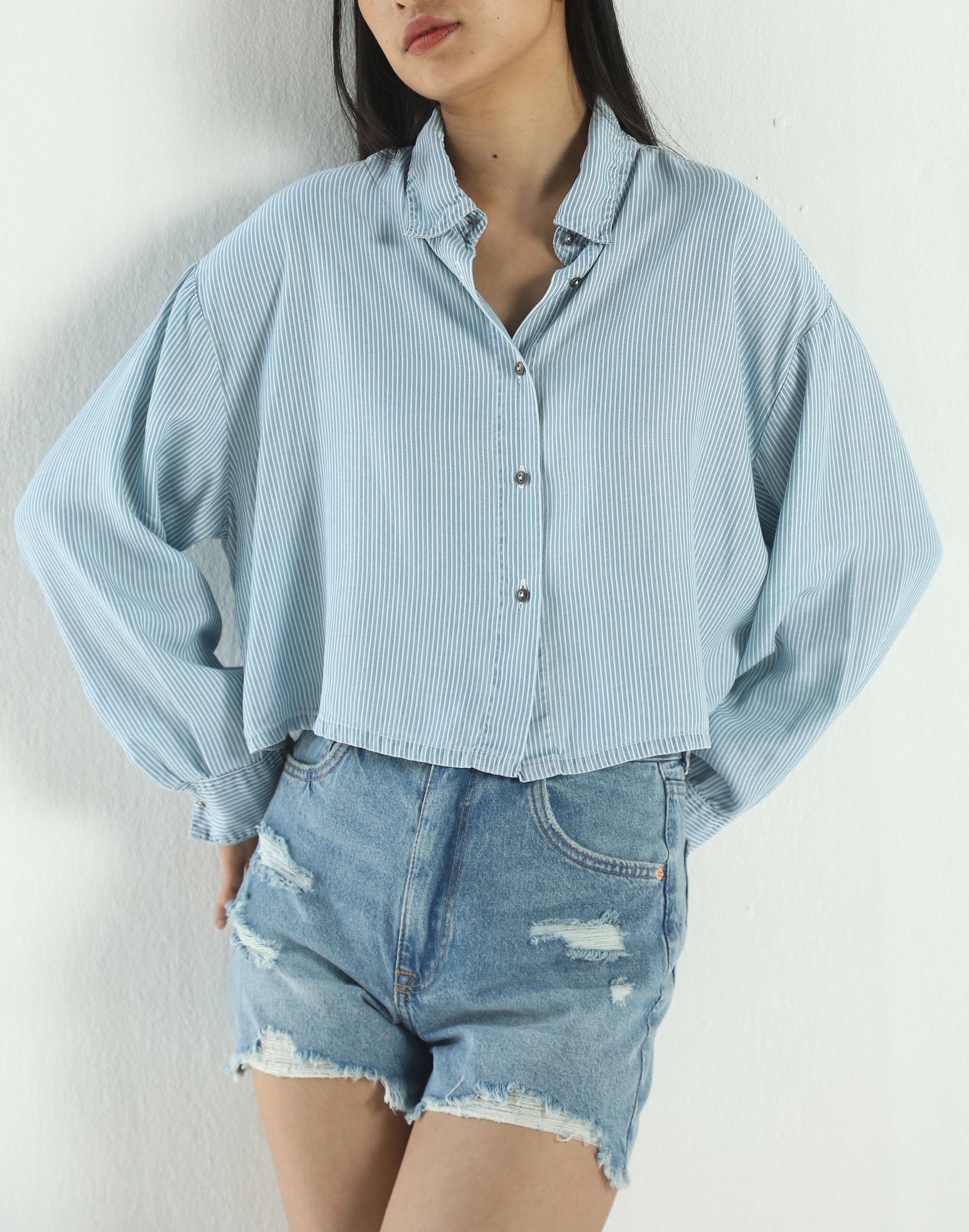 Reistor Tencel Crop it like its's hot shirt