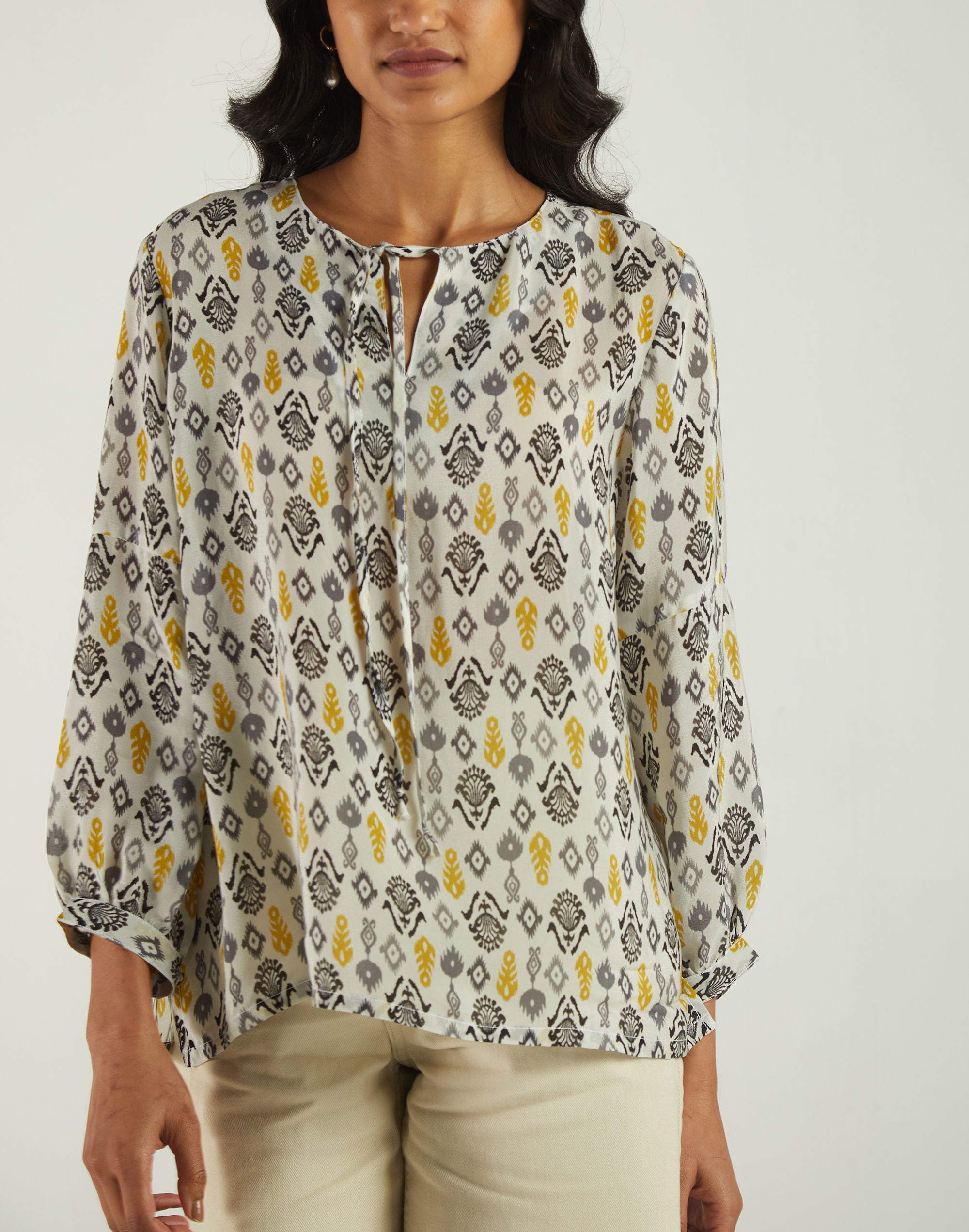 reistor a summer escape top