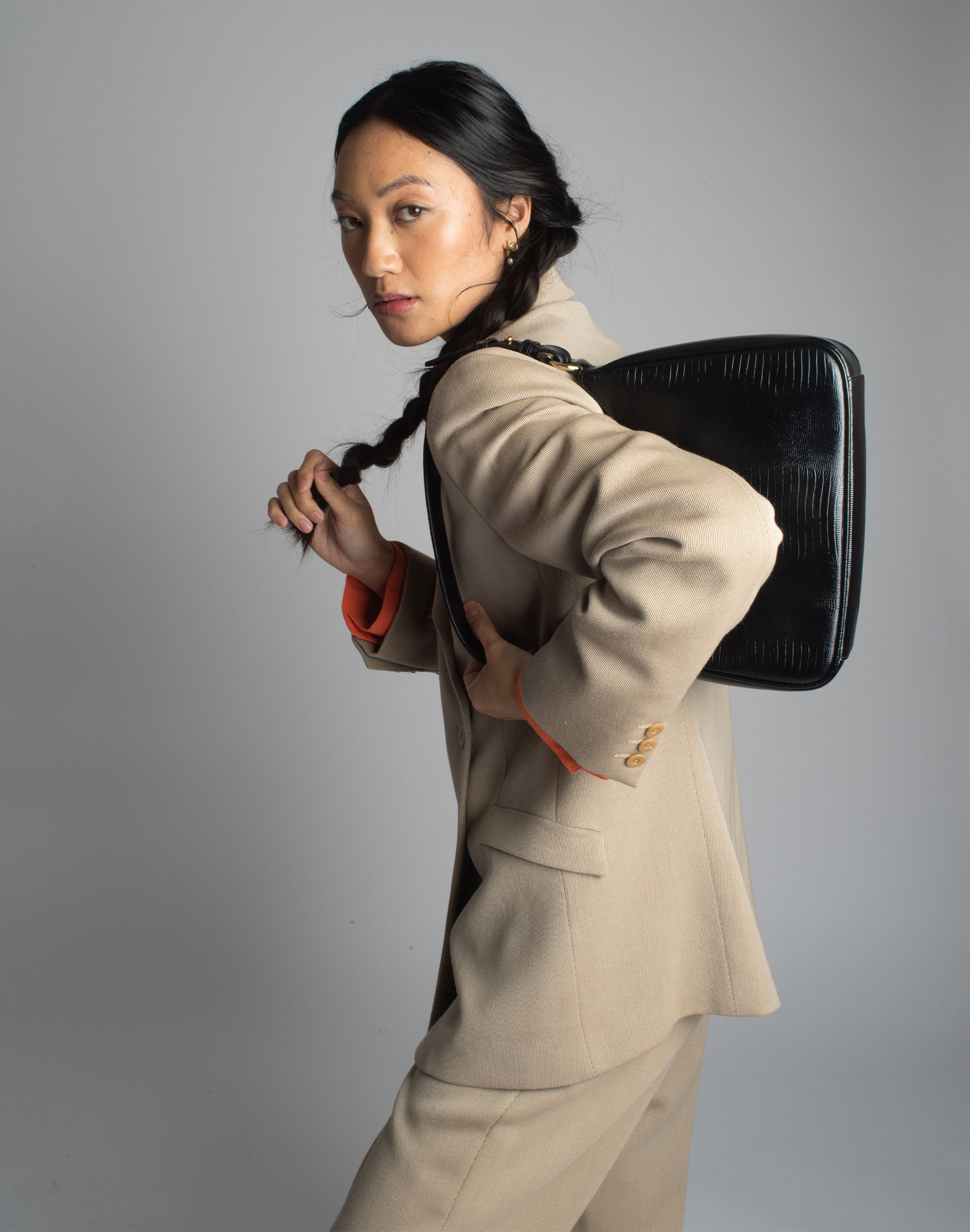 Hyer Goods Luxe Medium Shoulder Bag- White