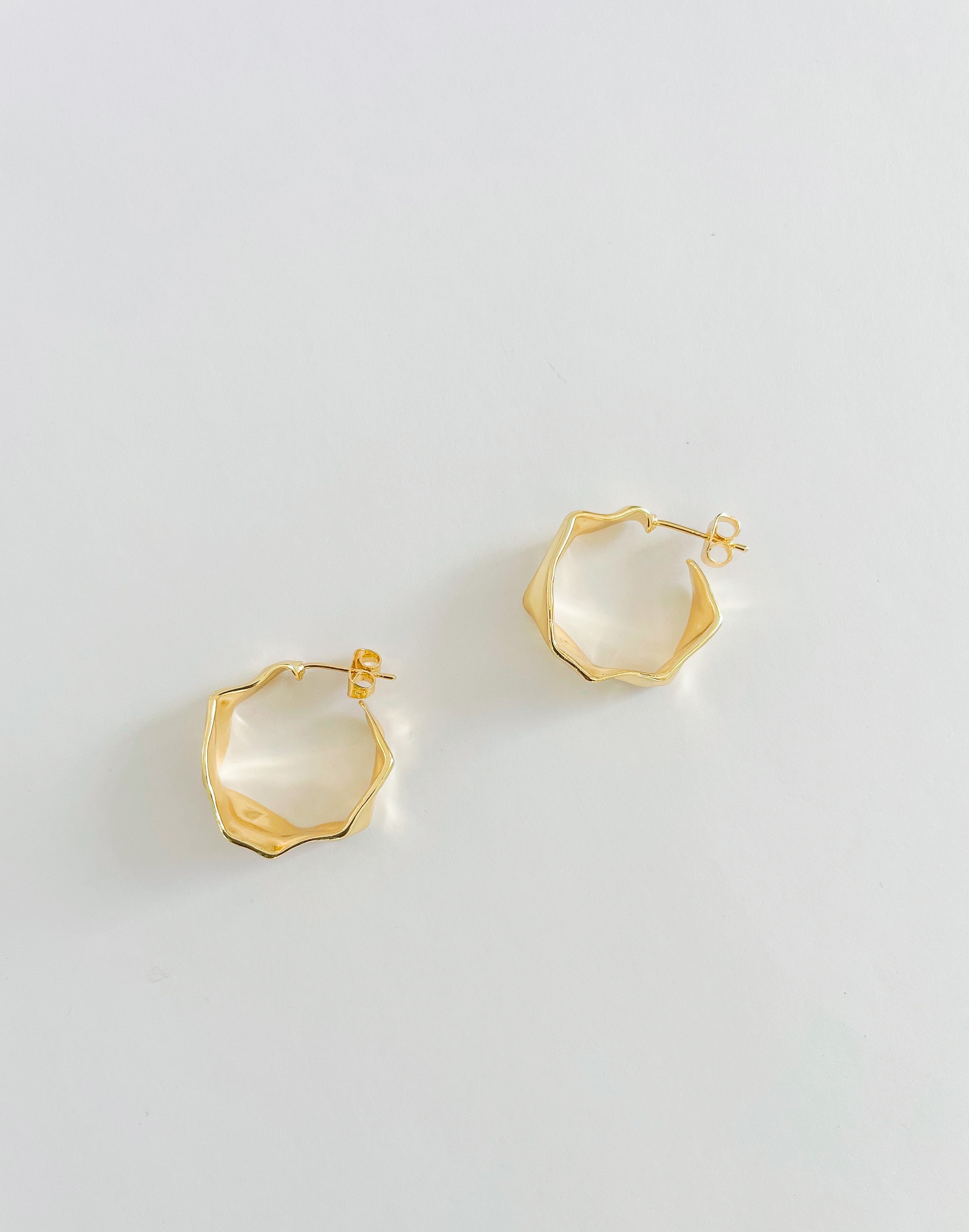 Abcrete & Co. The Wavy Hoops