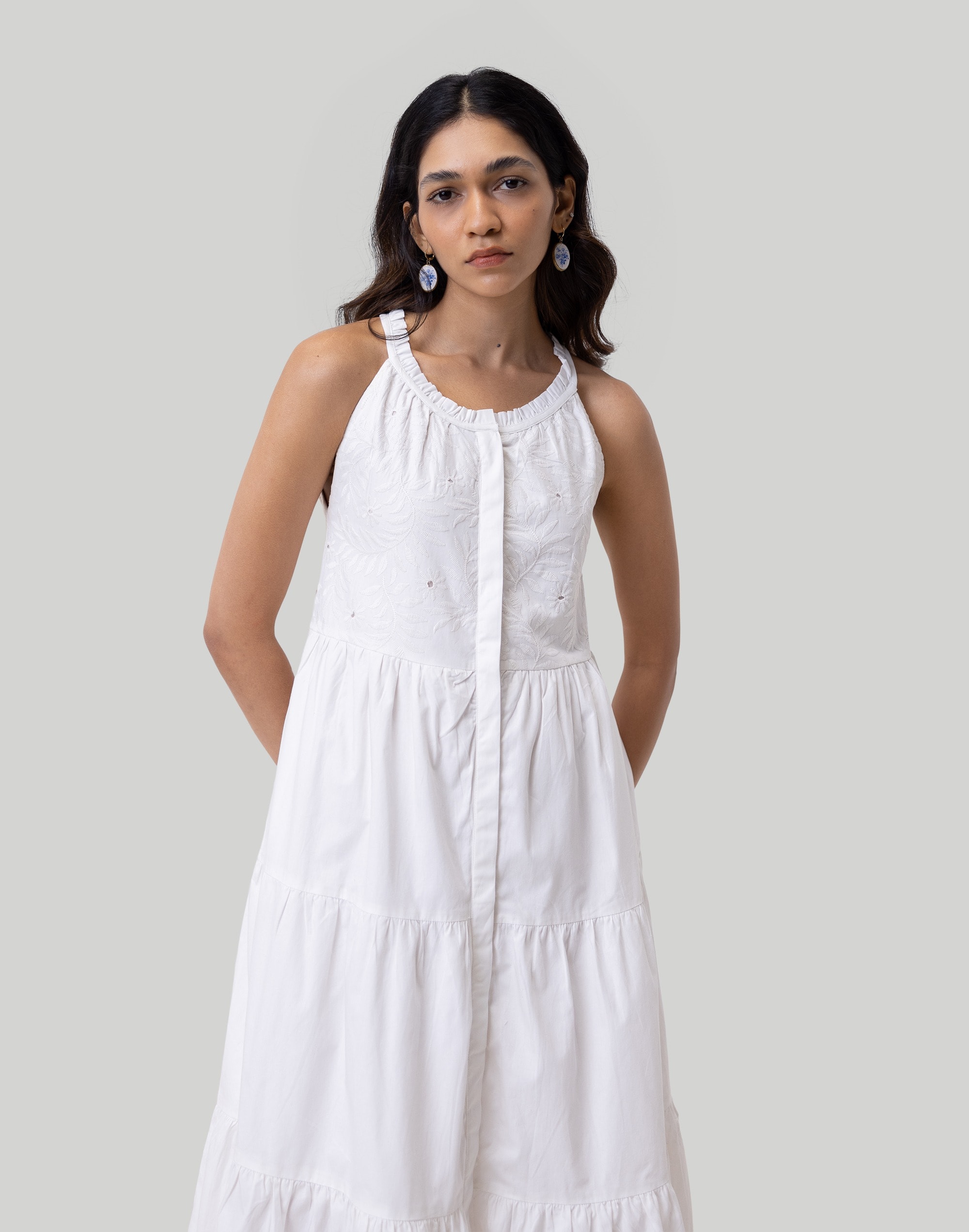 Reistor Embroidered Tiered Sleeveless Maxi Dress