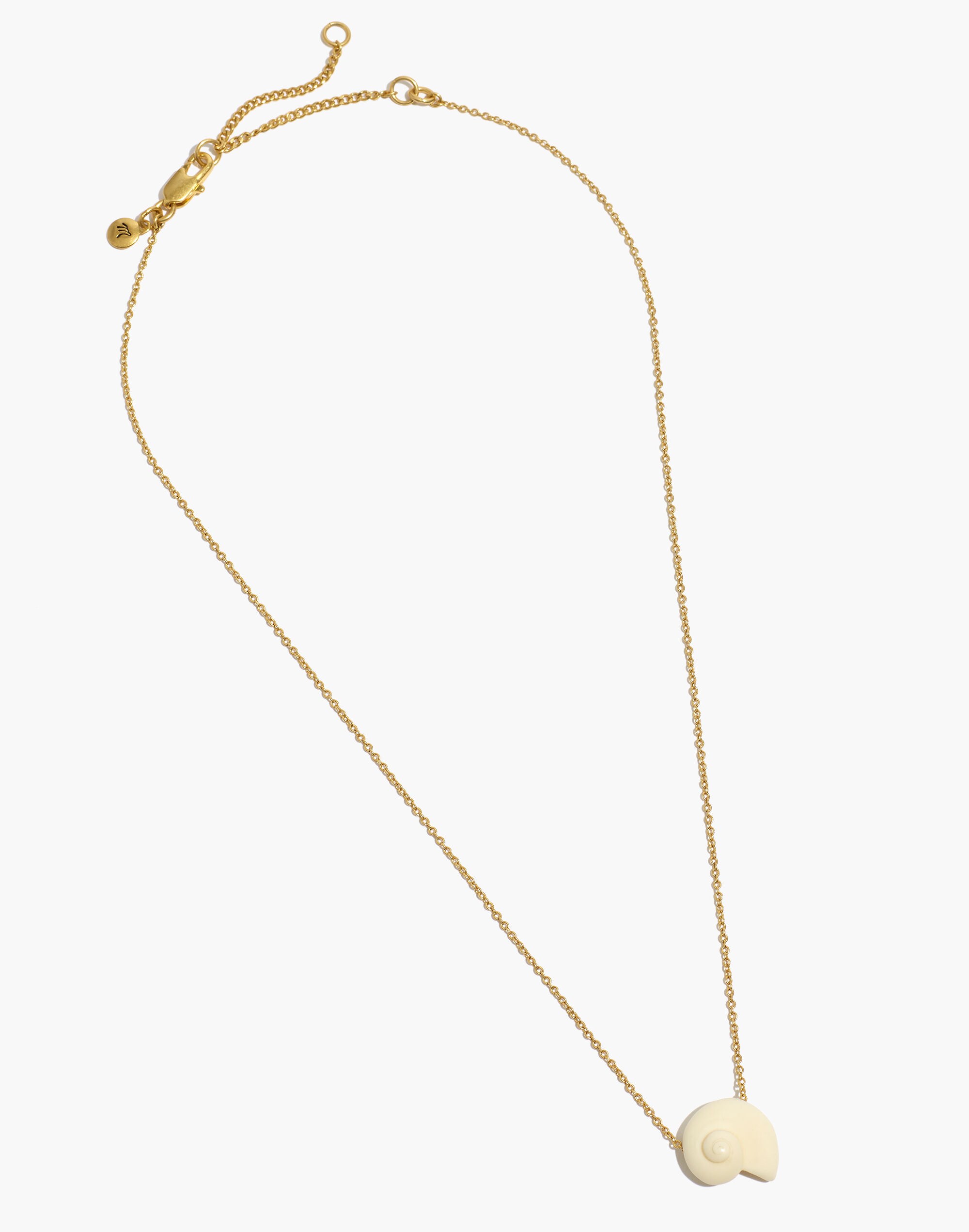 Shell Pendant Necklace