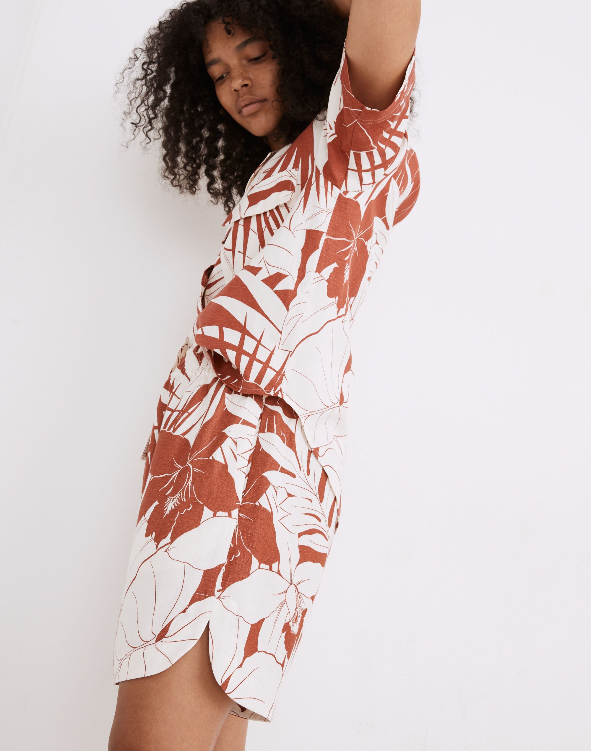 Pull-On Bermuda Shorts in Tropical Vacation