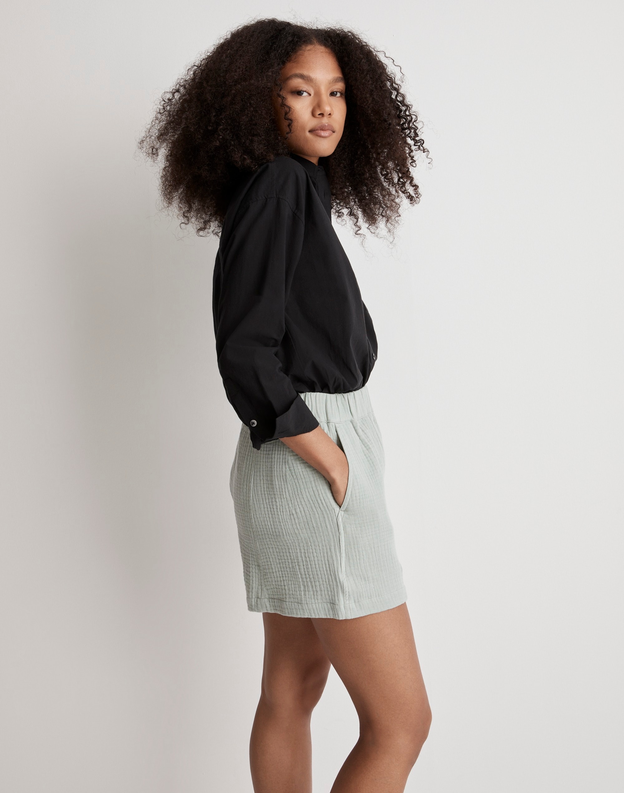 Easy Pull-On Shorts in Lightspun