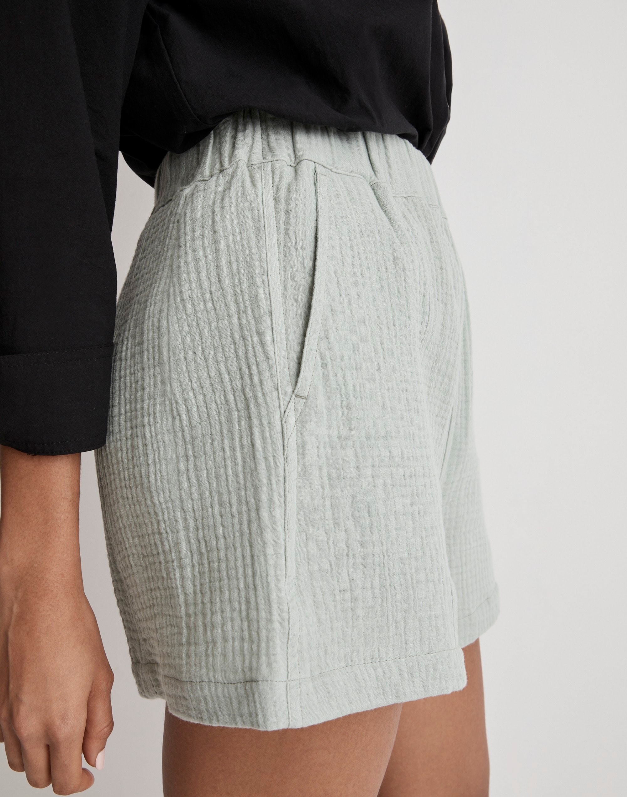 Easy Pull-On Shorts in Lightspun