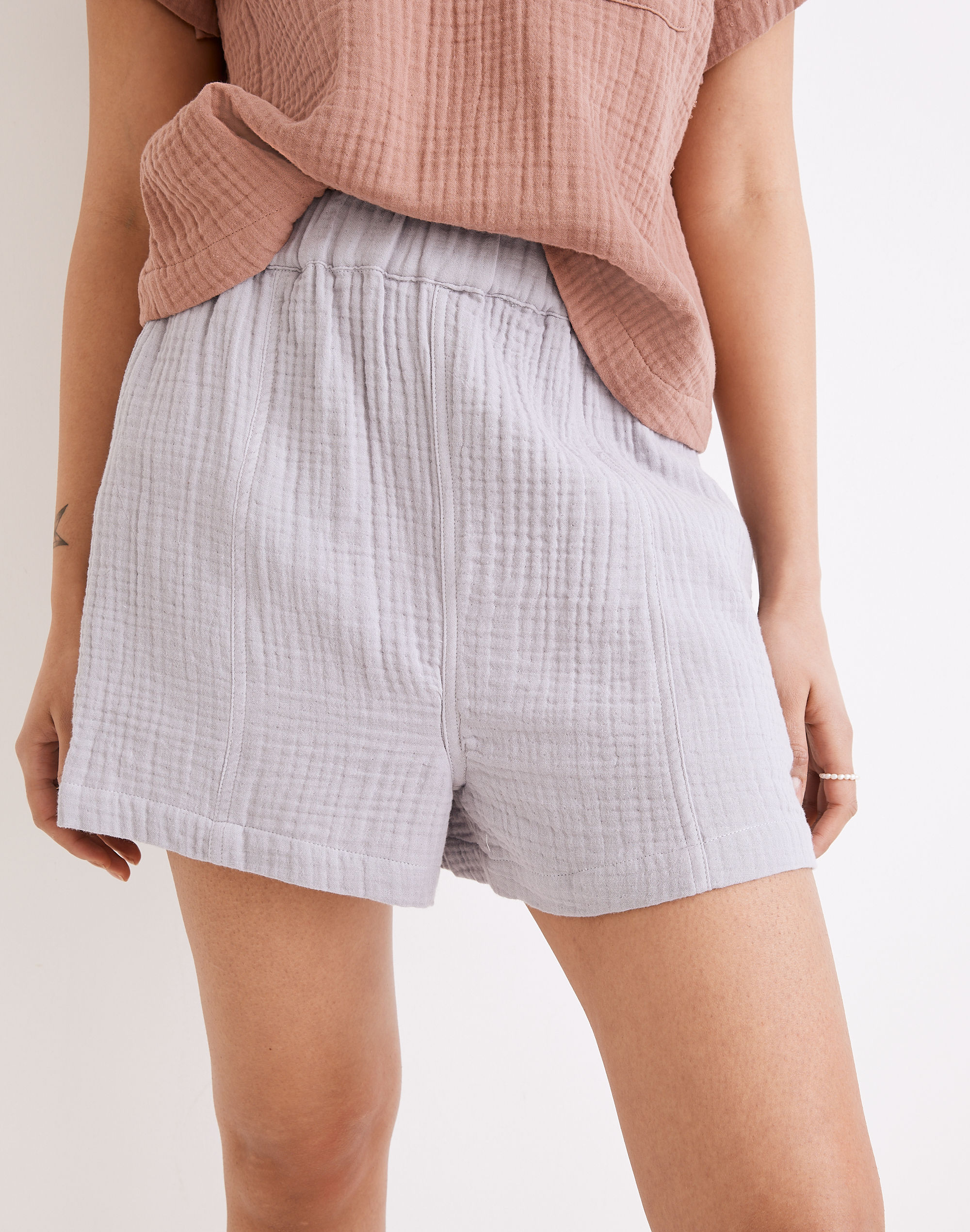 Easy Pull-On Shorts in Lightspun