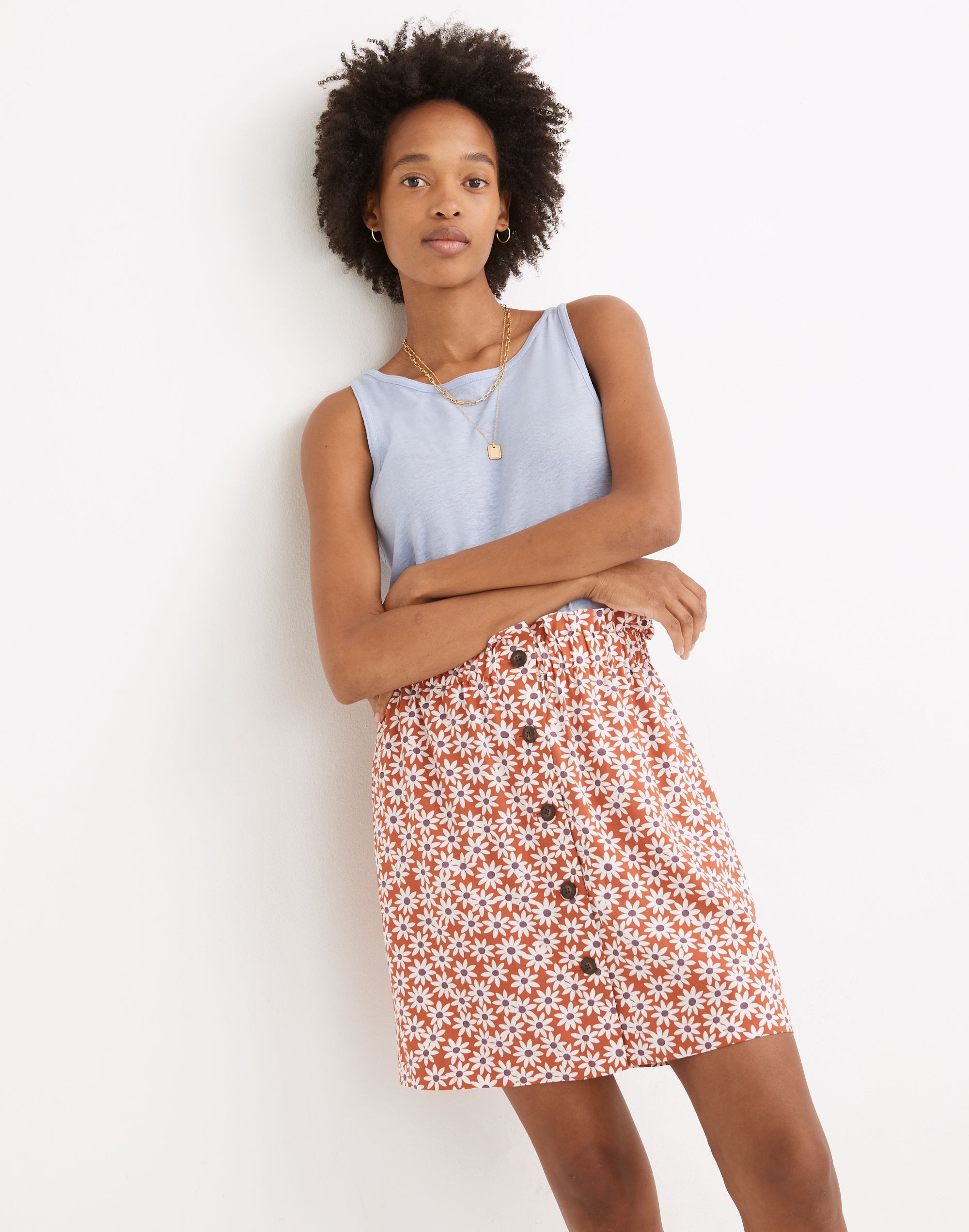 Paperbag Button-Front Mini Skirt in Falling Daisies