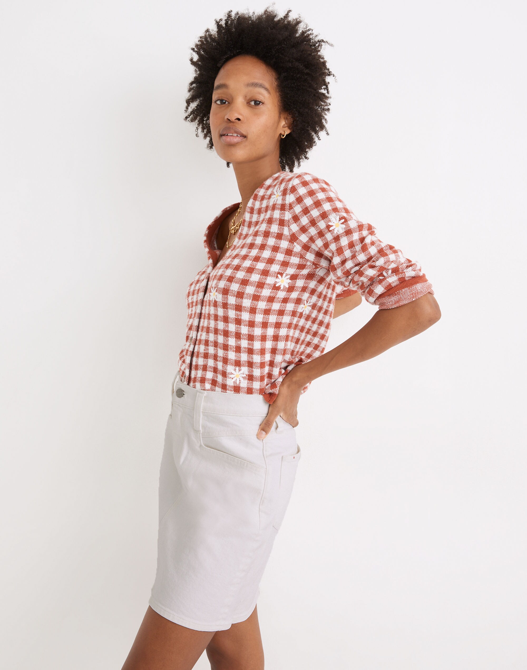 Heritage Stretch Denim Straight Mini Skirt in Tile White: Yoke-Pocket Edition
