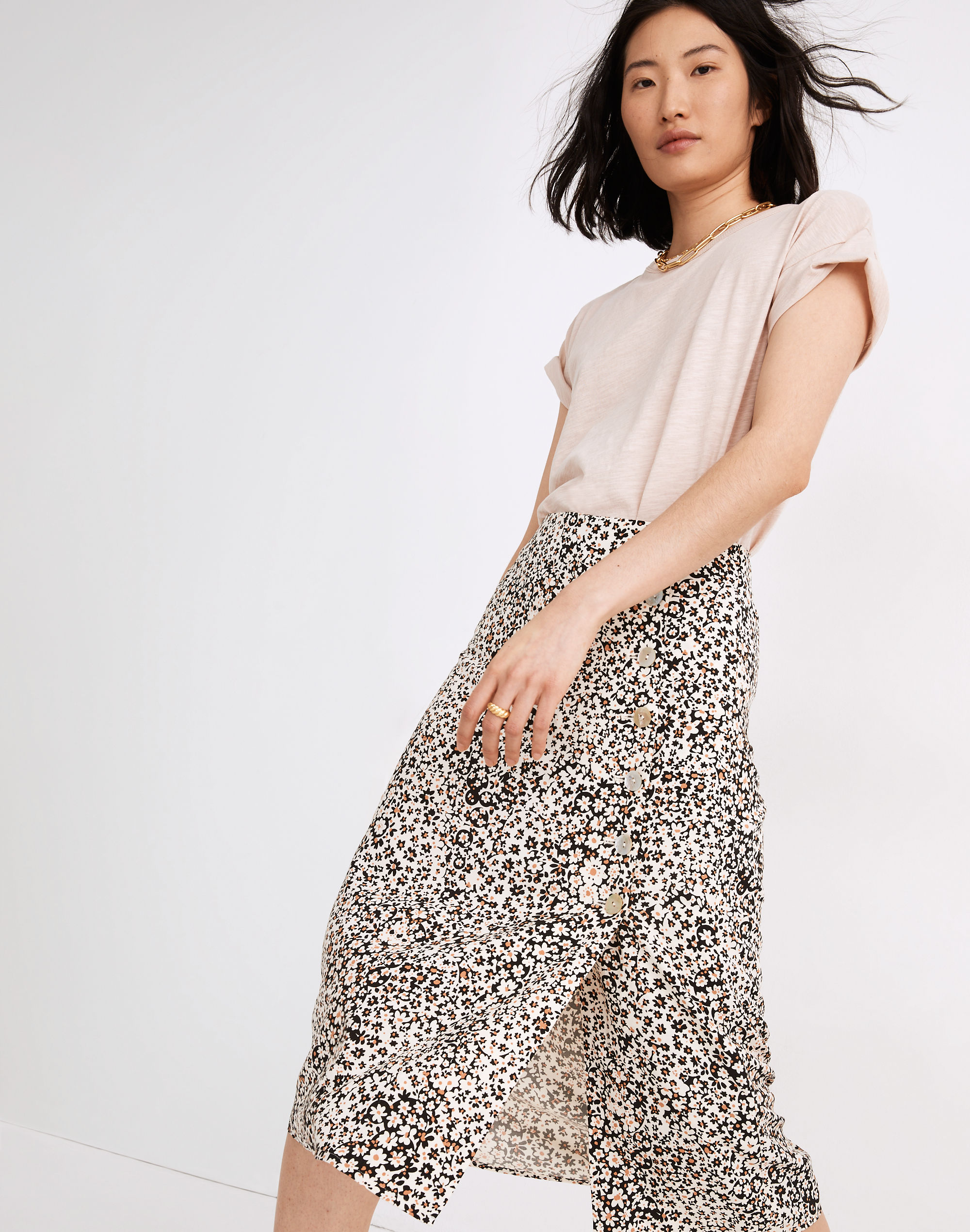 Side-Button Straight Midi Skirt in Daisy Groove