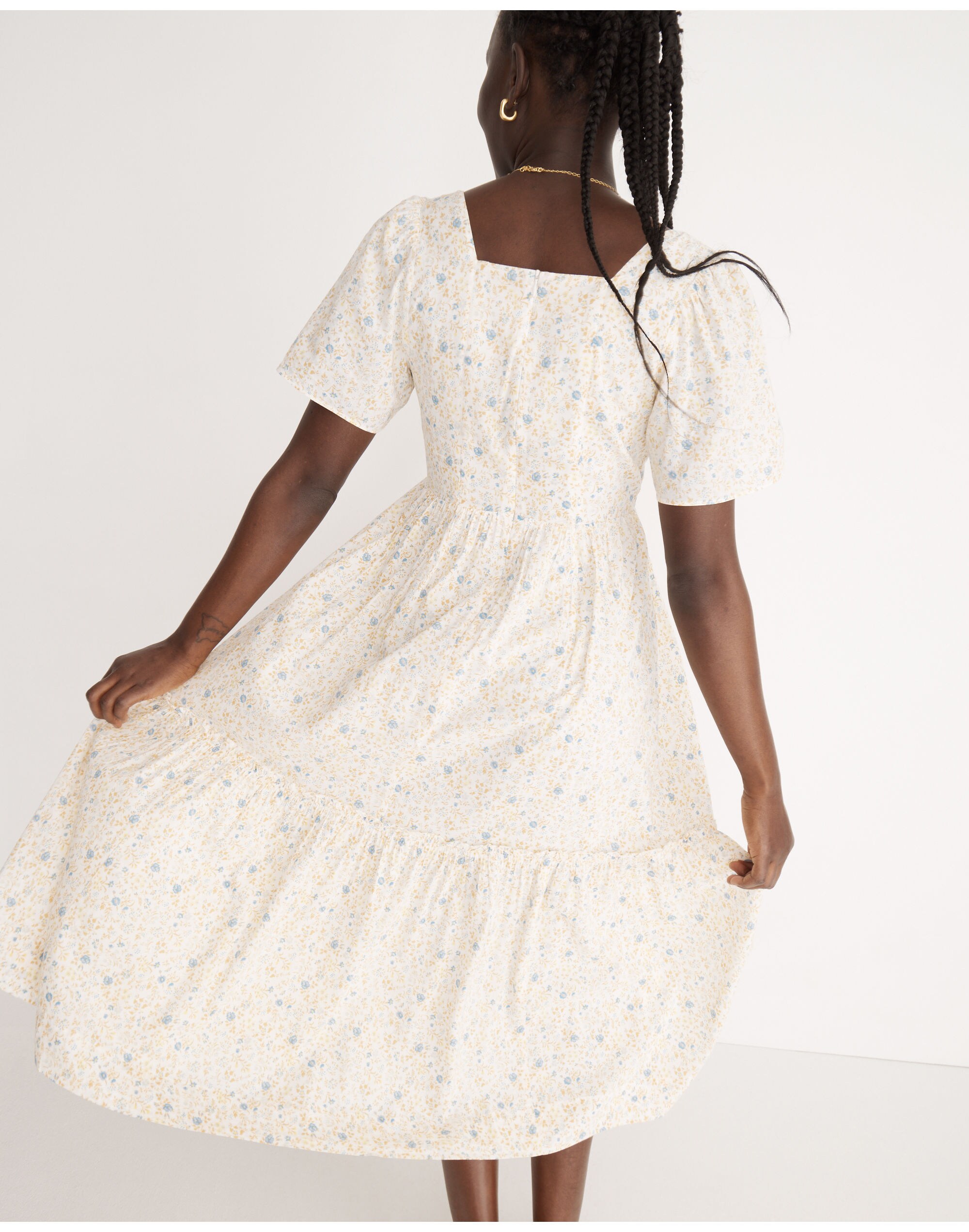 Flutter-Sleeve Tiered Maxi Dress in Folkmagic Floral