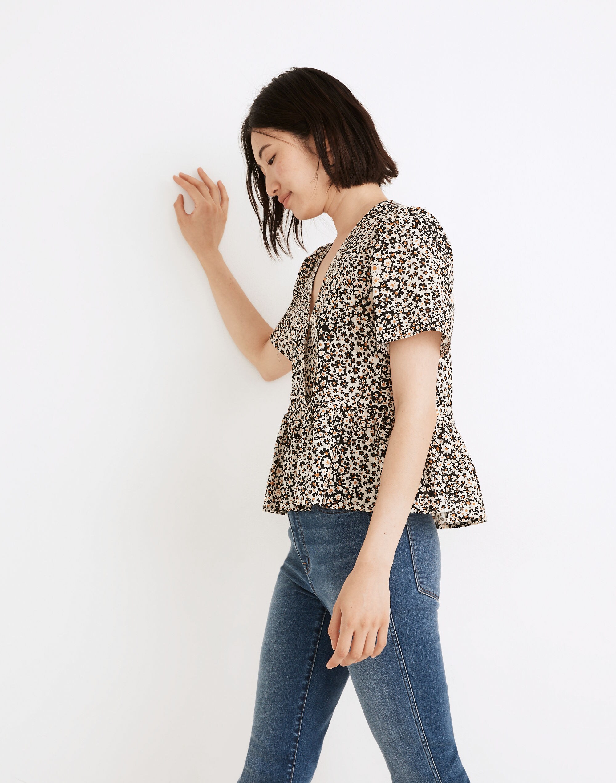 Crossover Peplum Top in Daisy Groove