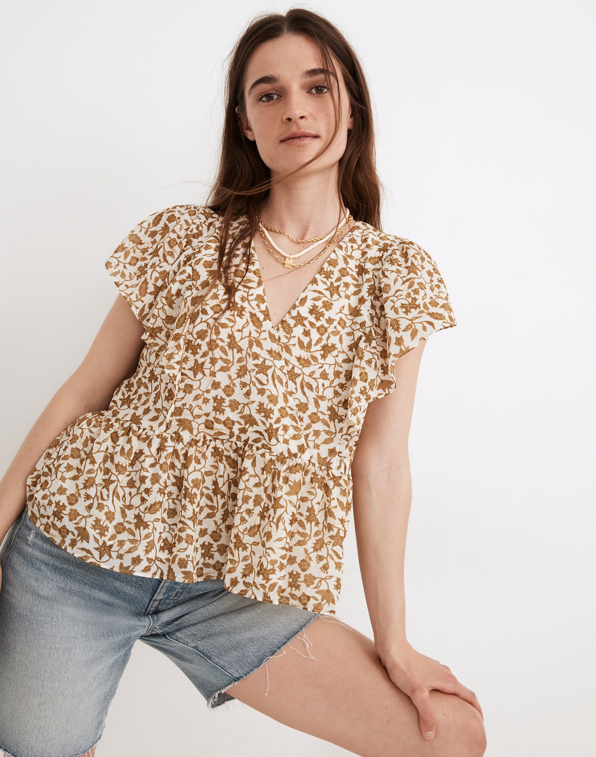 Crinkle Georgette Flutter-Sleeve Peplum Top in Batik Vine