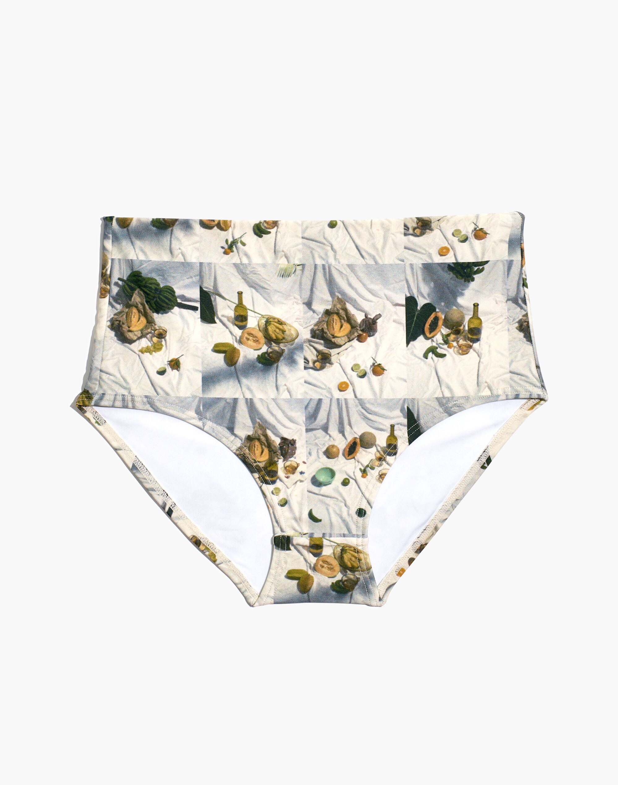 Plus Madewell Second Wave Retro High-Waisted Bikini Bottom in Photogenic Fruit