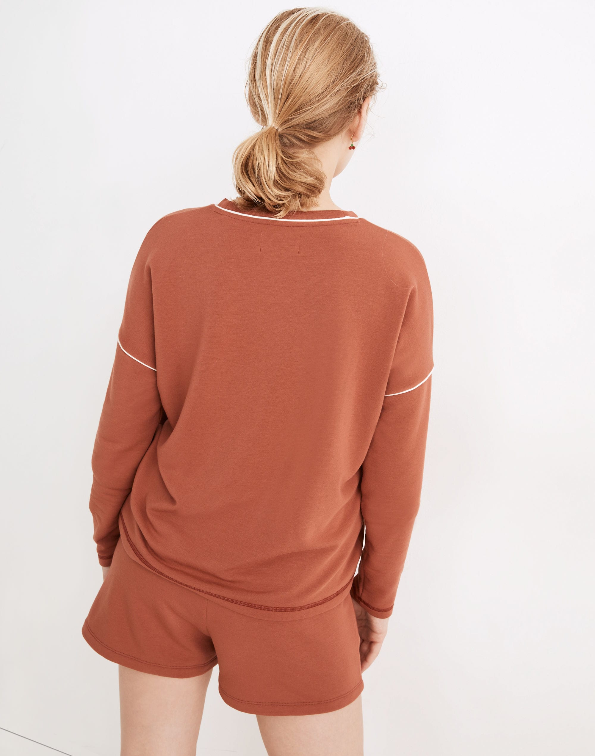 MWL Superbrushed Piped Easygoing Sweatshirt in null image 3