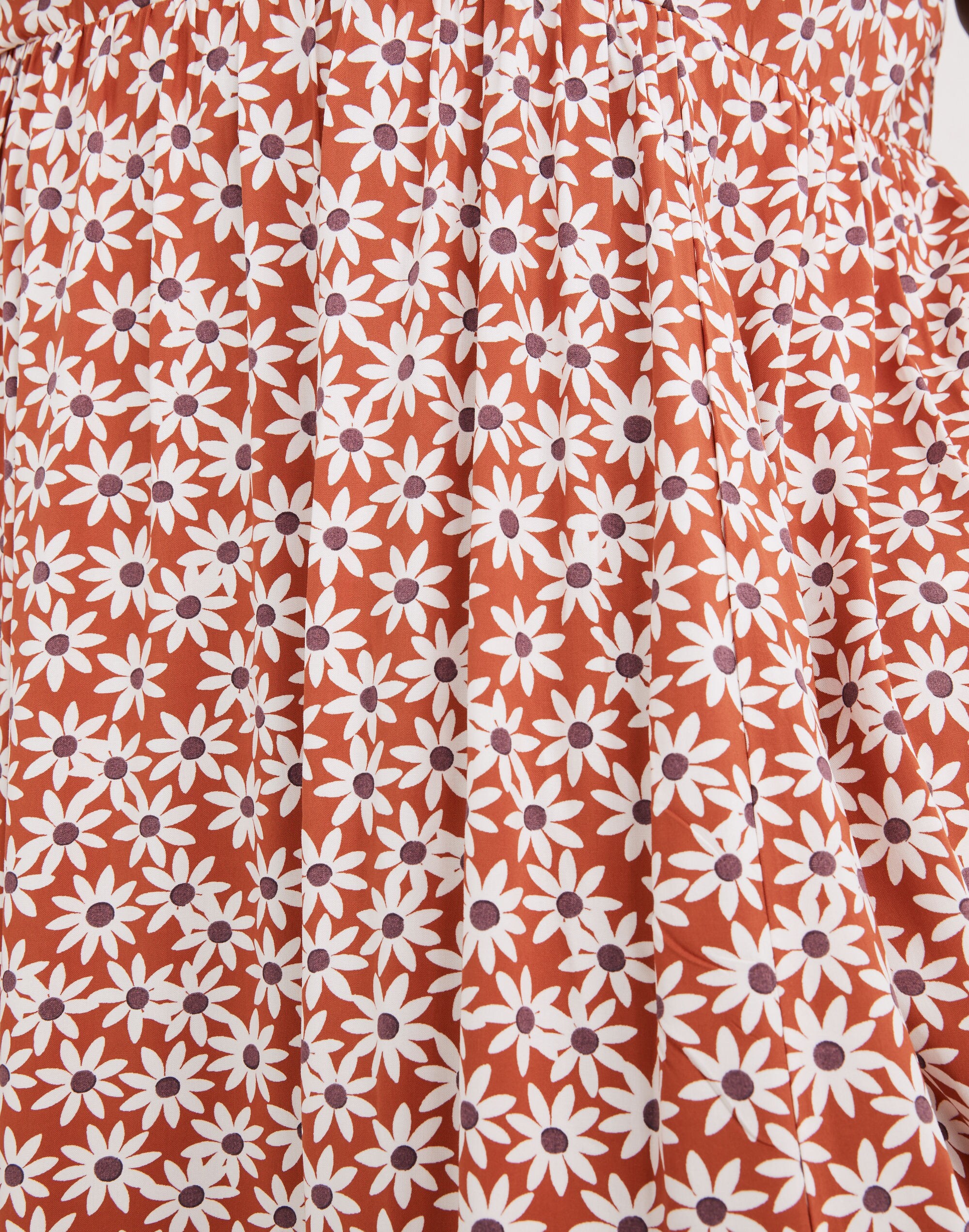 Plus Clara Midi Dress in Falling Daisies