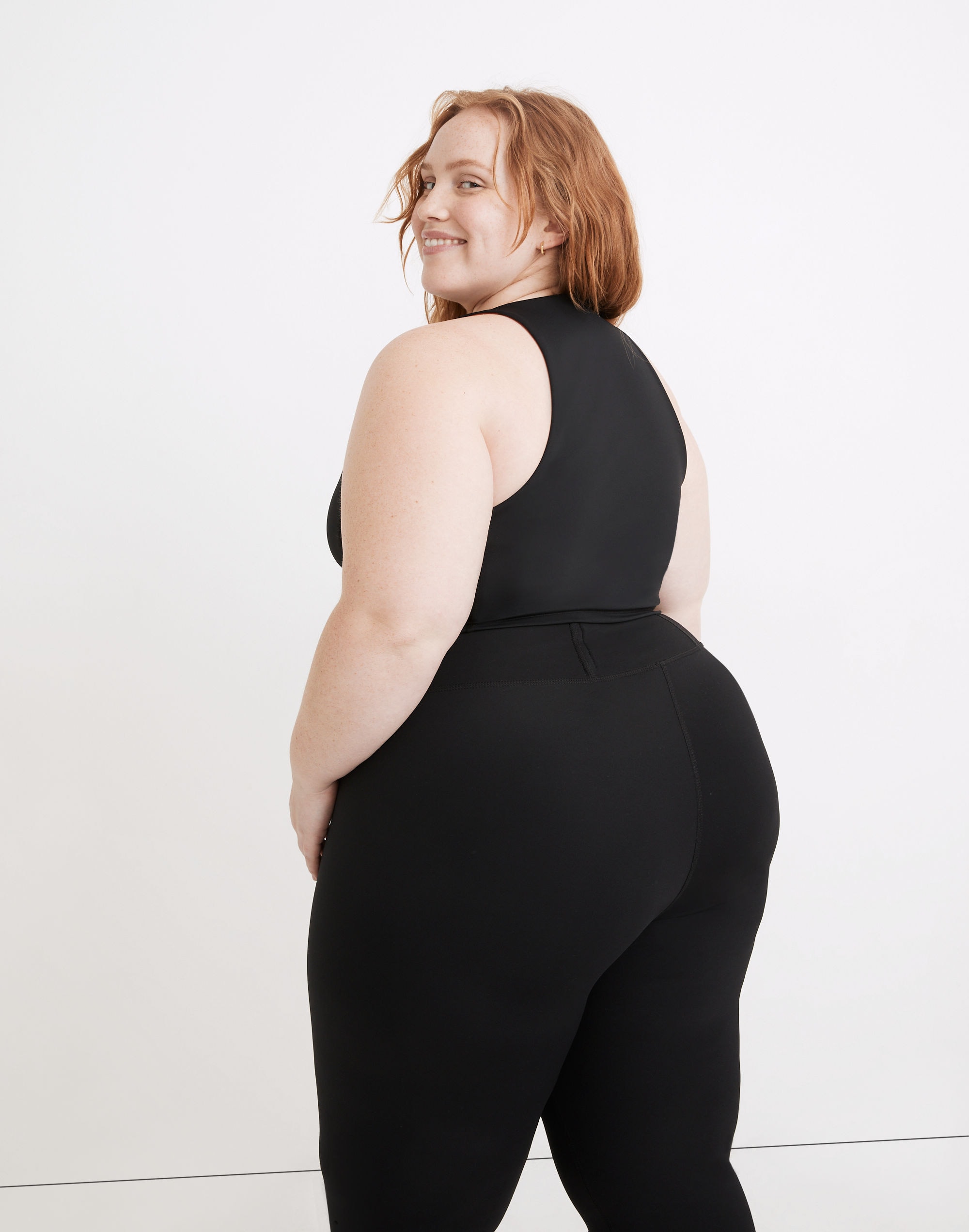 Plus MWL Form Racerback Crop Top