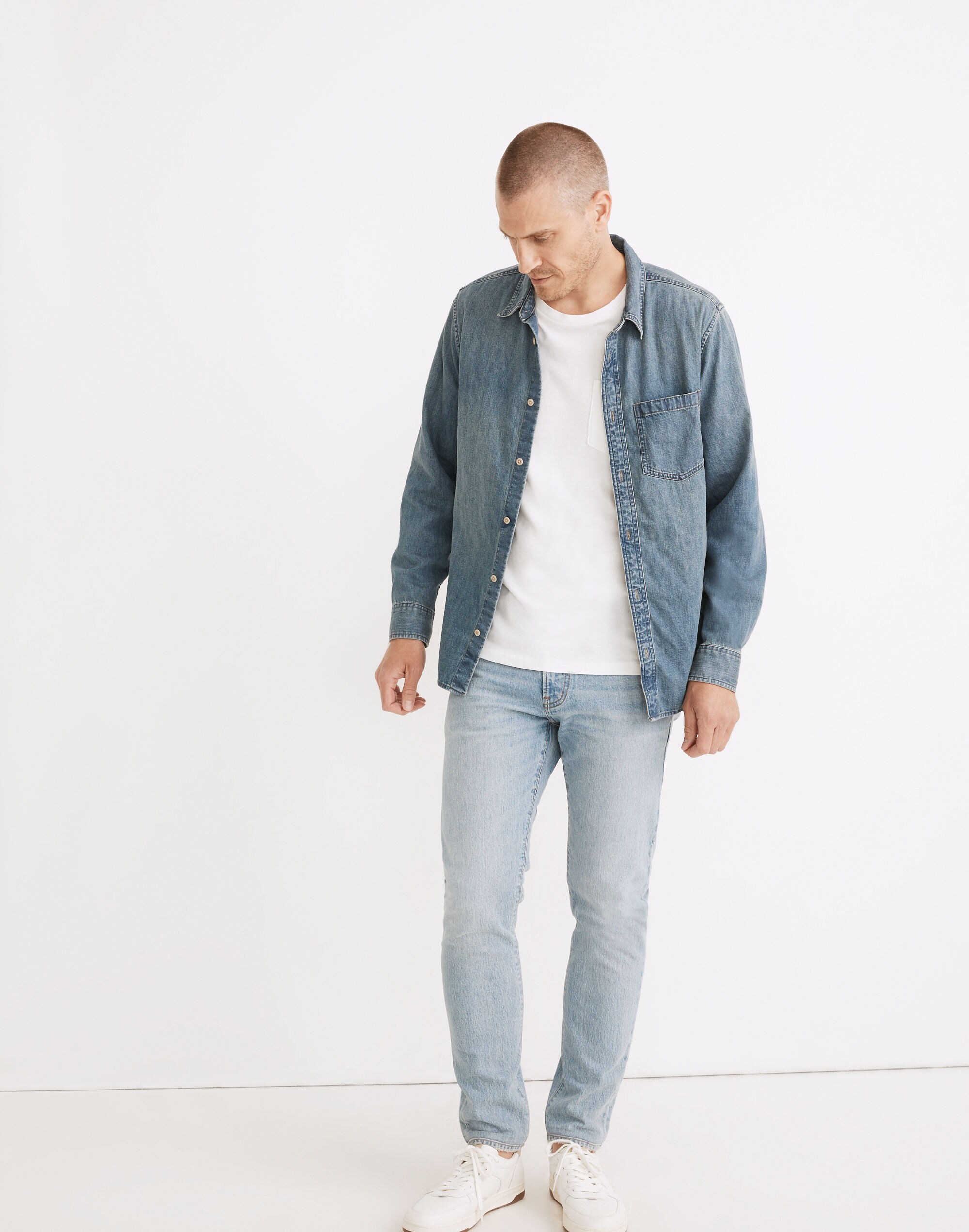 Denim Perfect Long-Sleeve Shirt in Tomkins Wash