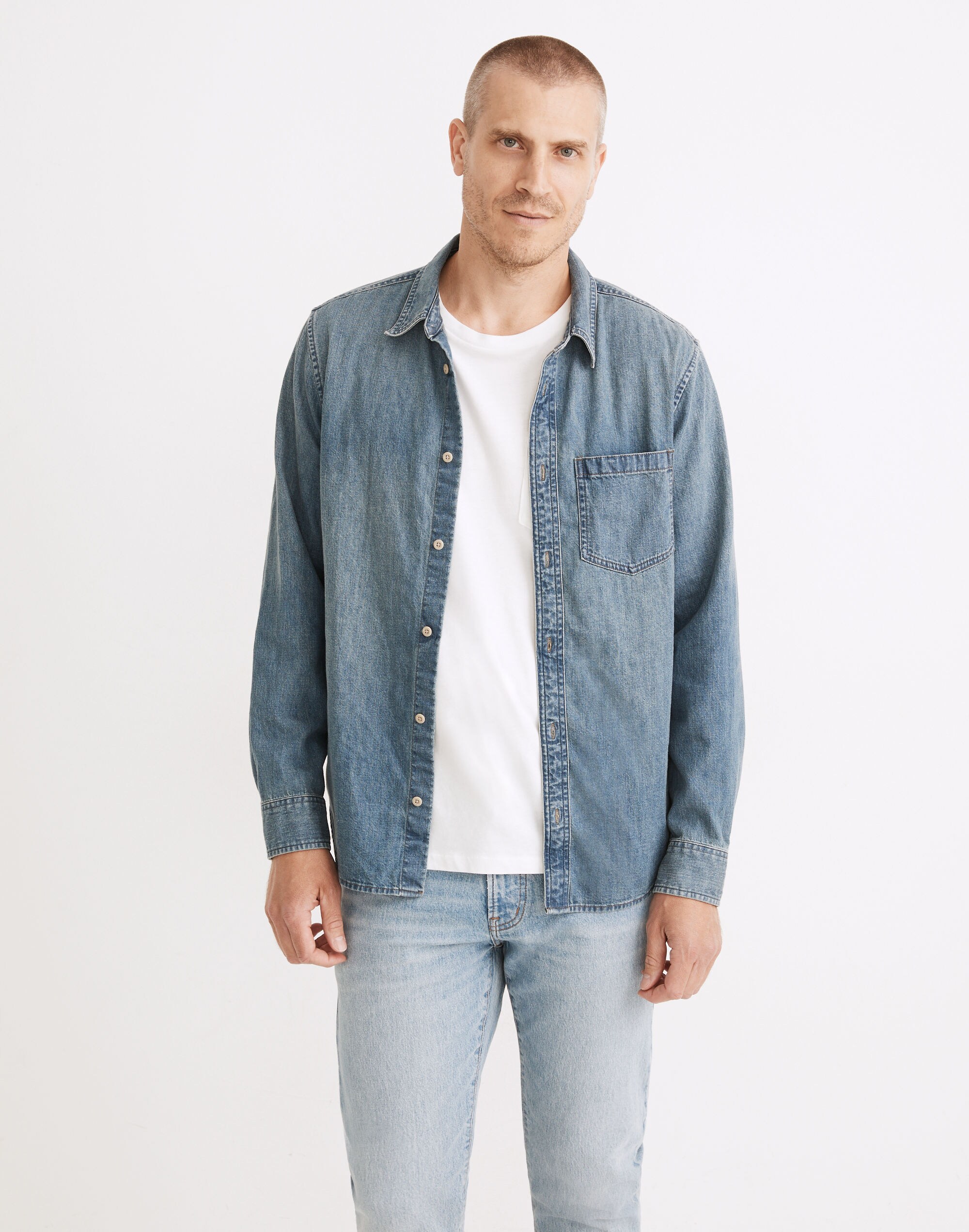 Denim Perfect Long-Sleeve Shirt in Tomkins Wash