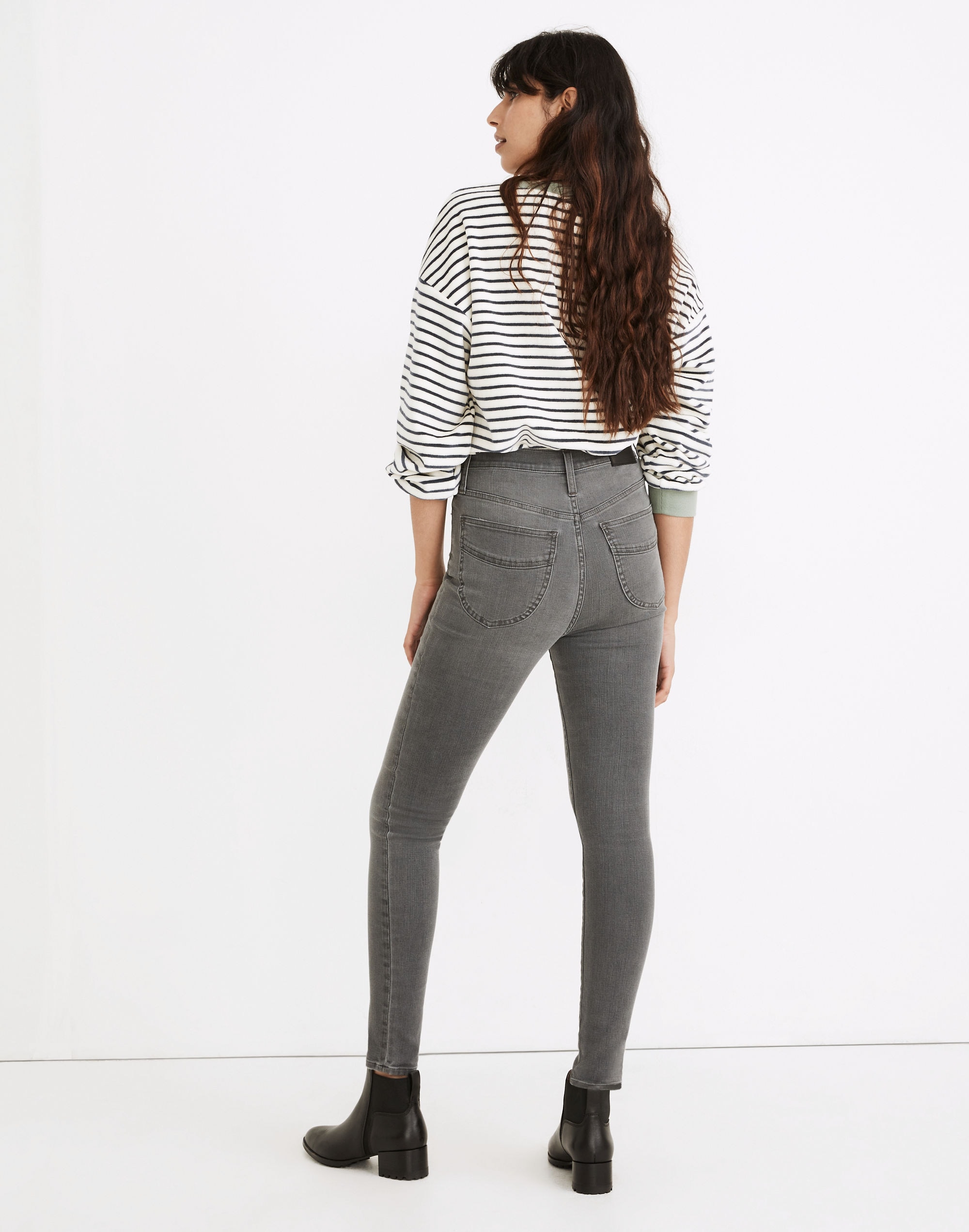 11" High-Rise Skinny Jeans in Levin Wash: Retro Pocket Edition