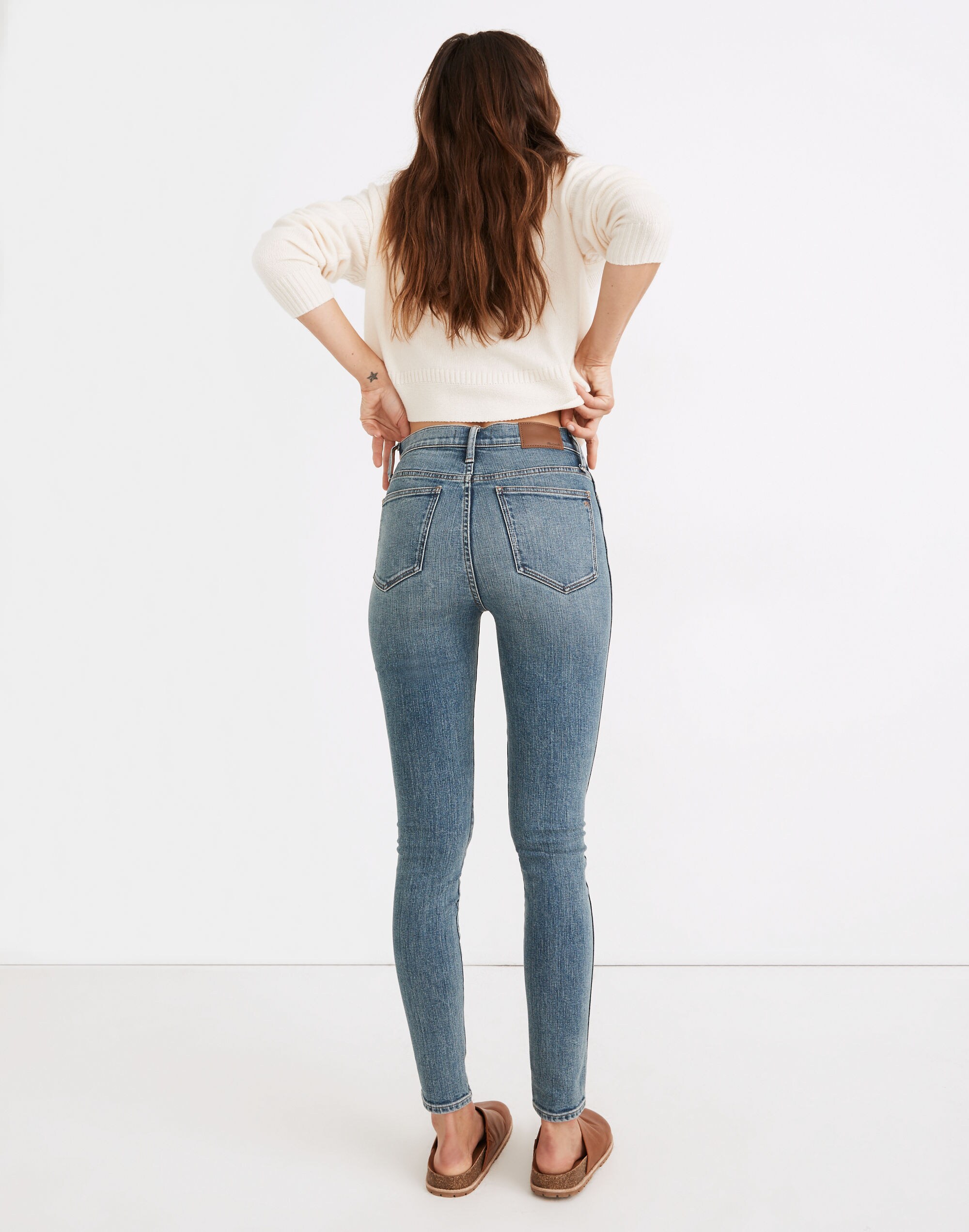 10" High-Rise Skinny Jeans in Woodridge Wash