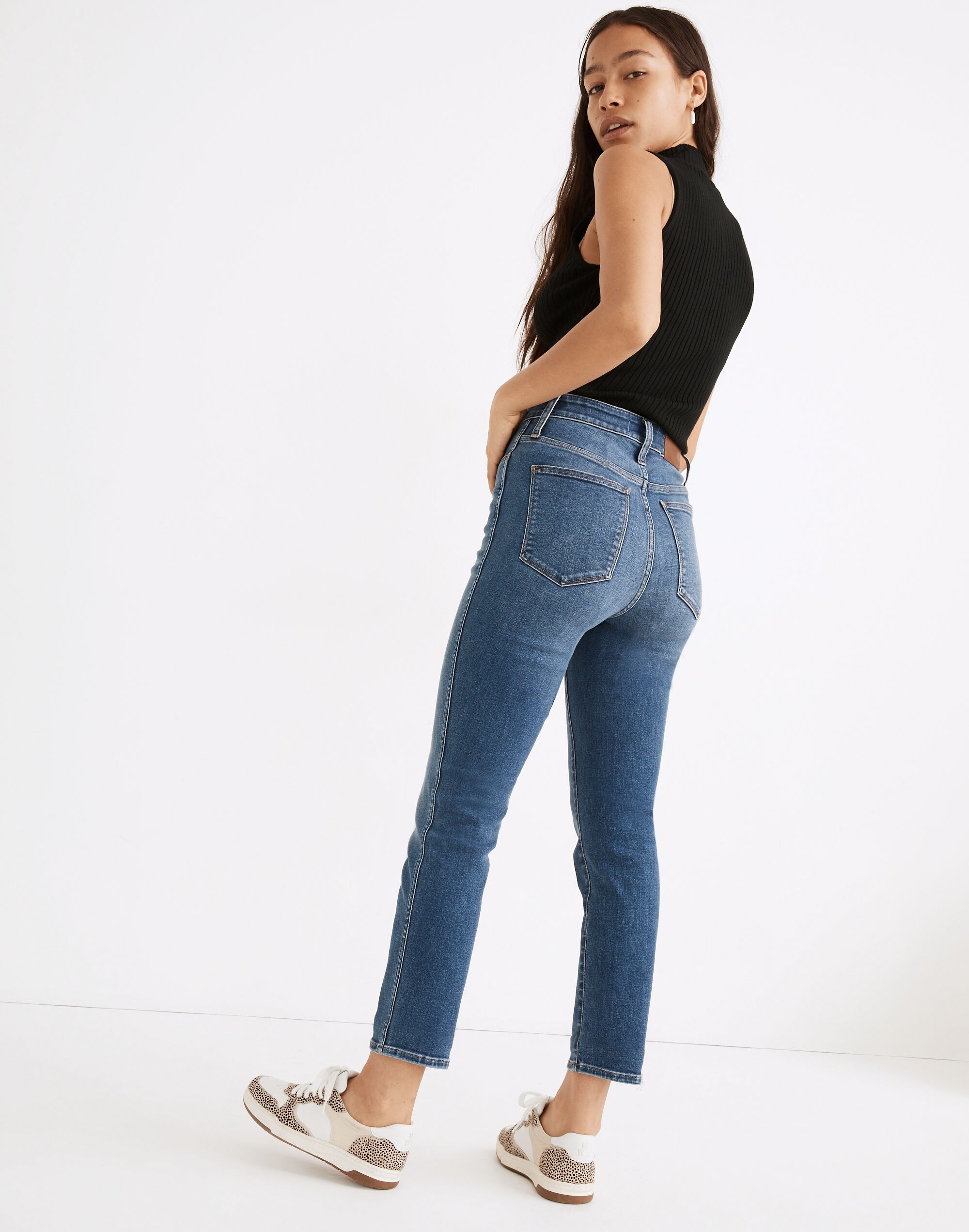 Curvy Tall High-Rise Slim Straight Jeans in Glynn Wash