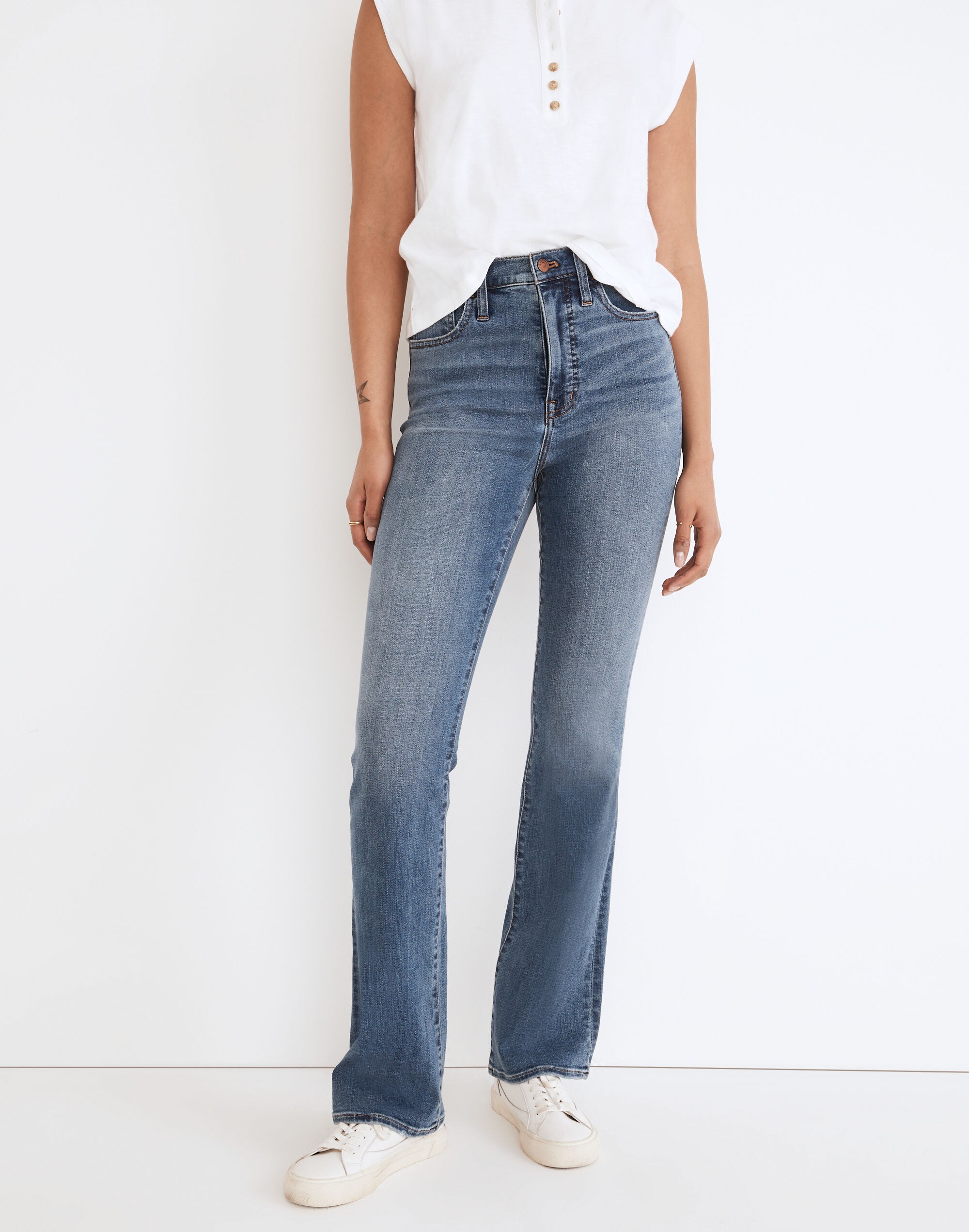 Tall Skinny Flare Jeans in Whalen Wash