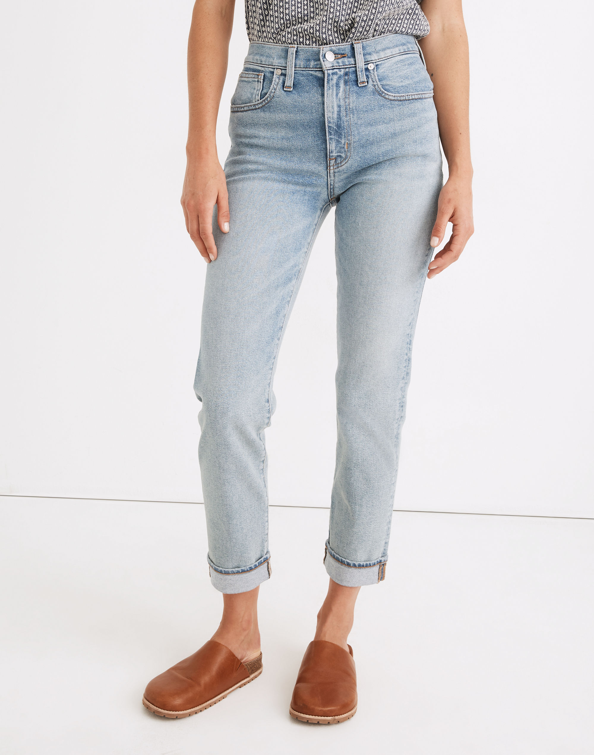 Petite Roadtripper High-Rise Slim Boyjeans in Edenwald Wash